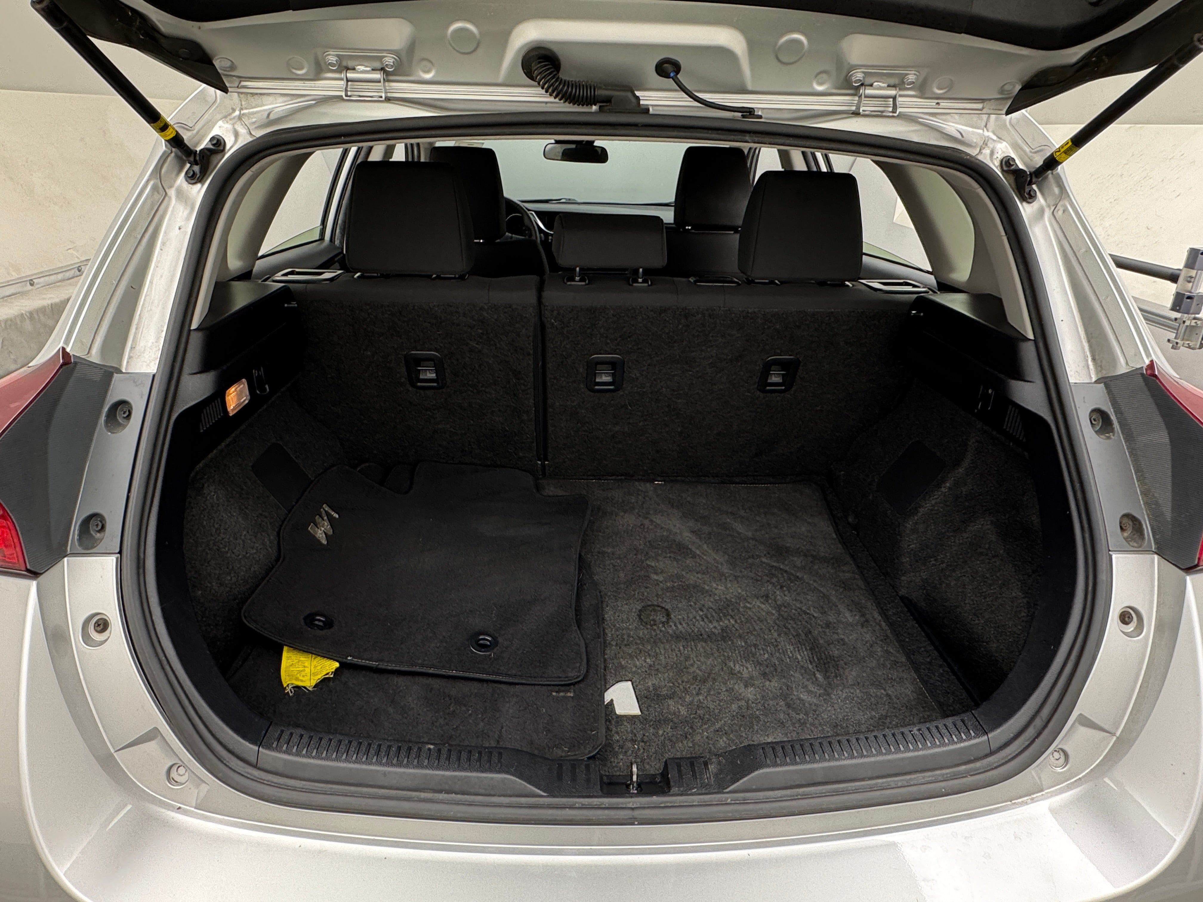 2017 Toyota Corolla iM Base 7