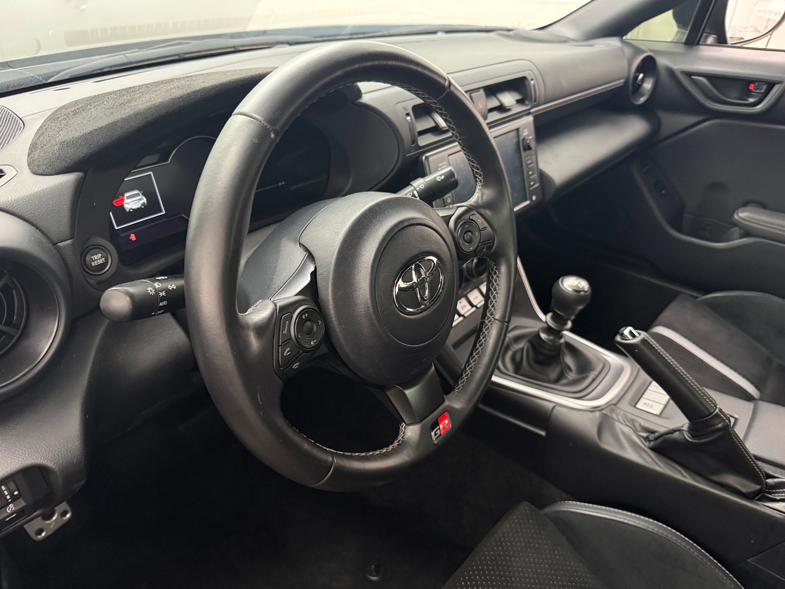 Thumbnail: 2022 Toyota GR86 - 3
