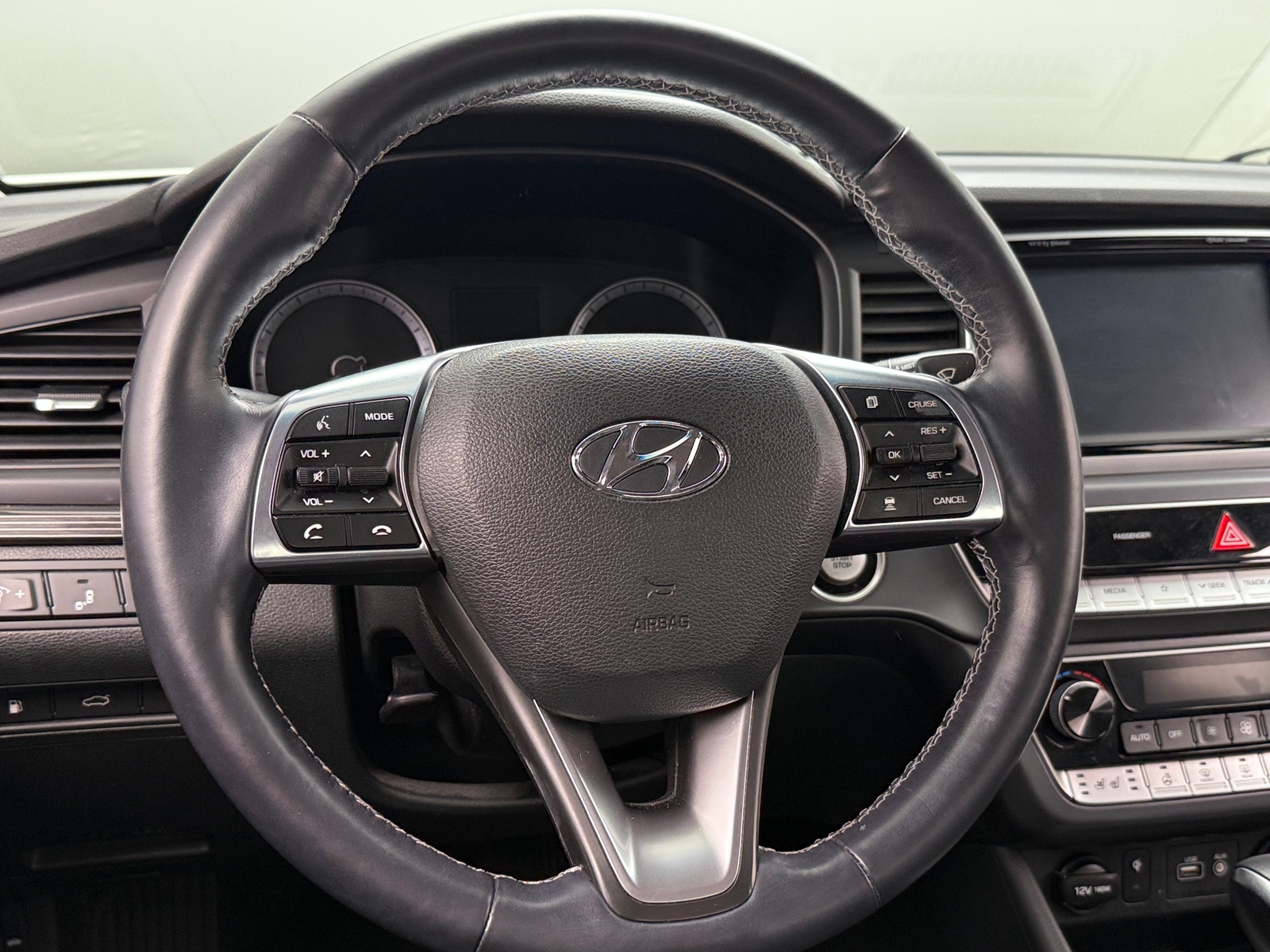 Thumbnail: 2018 Hyundai Sonata - 4
