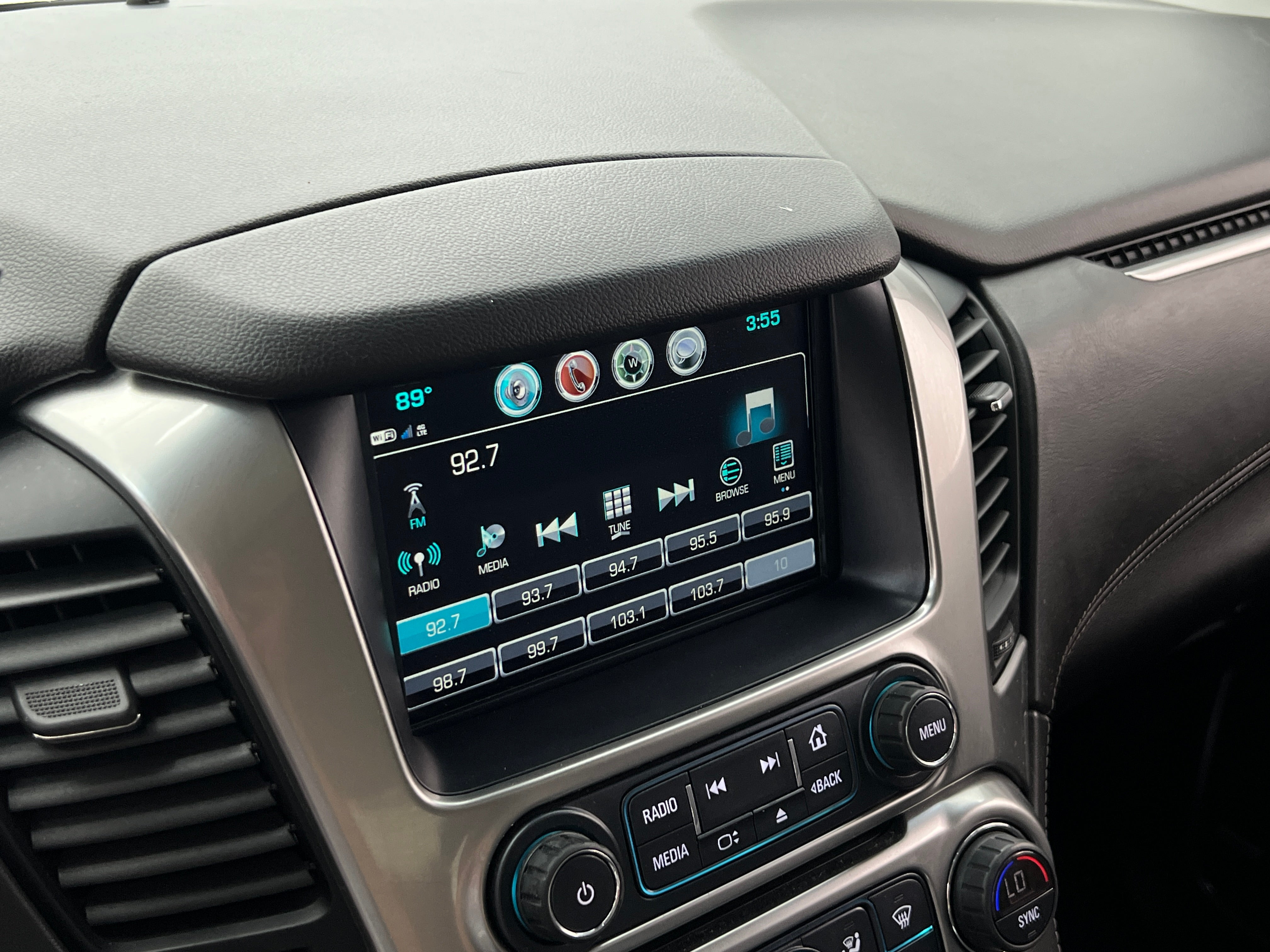 2019 Chevrolet Tahoe LT 3