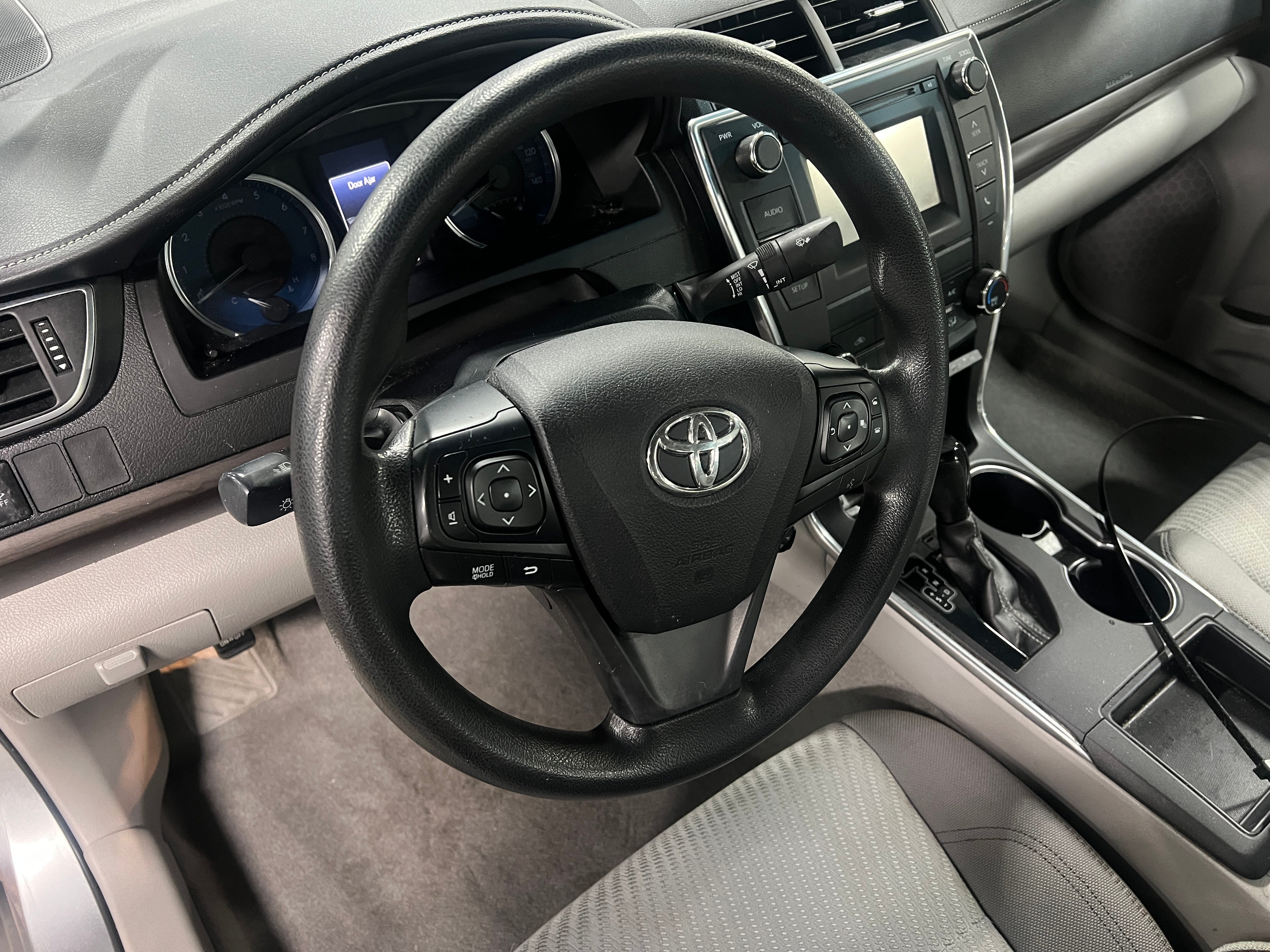 2017 Toyota Camry LE 5