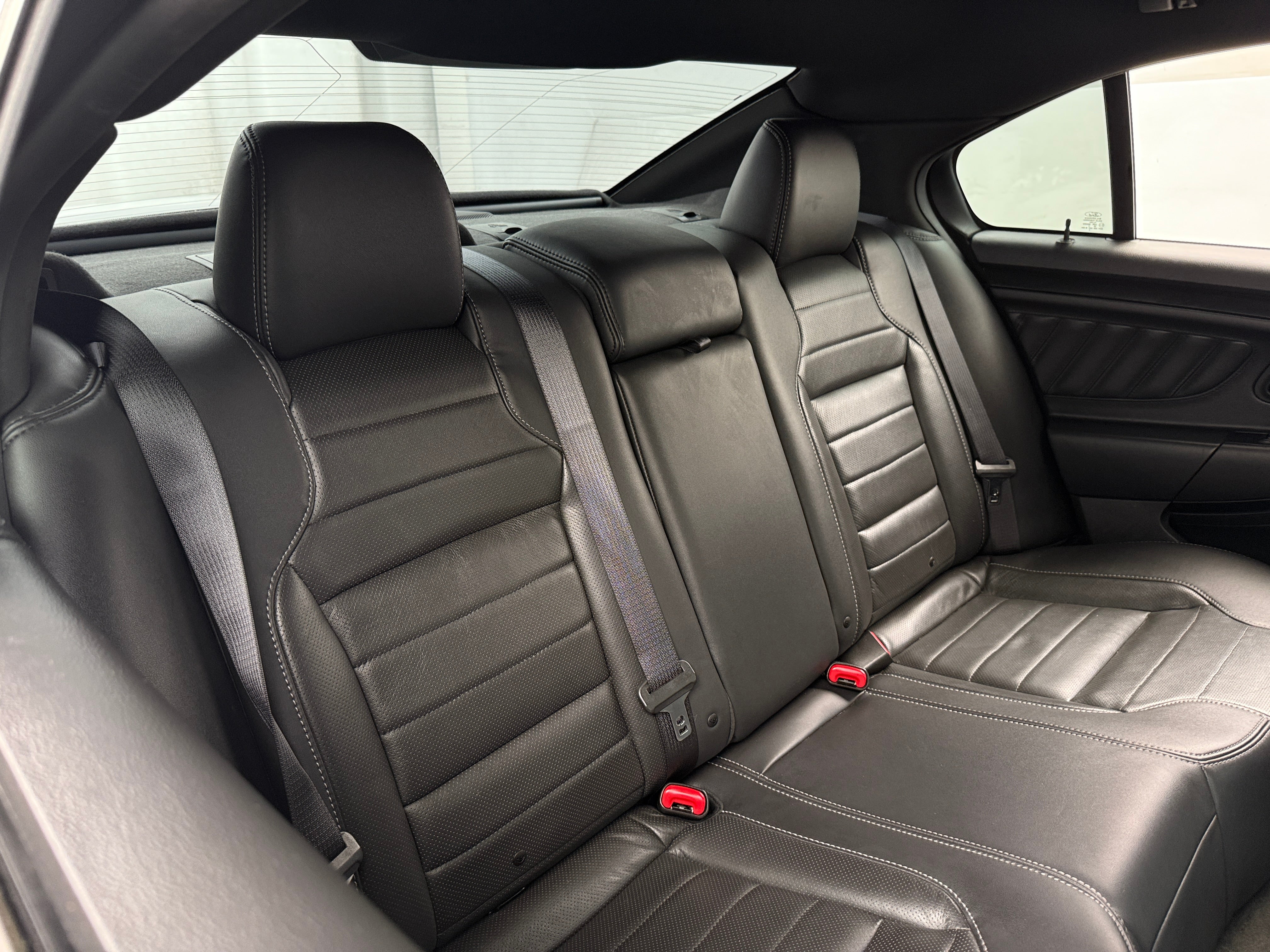 2013 Ford Taurus SHO 5