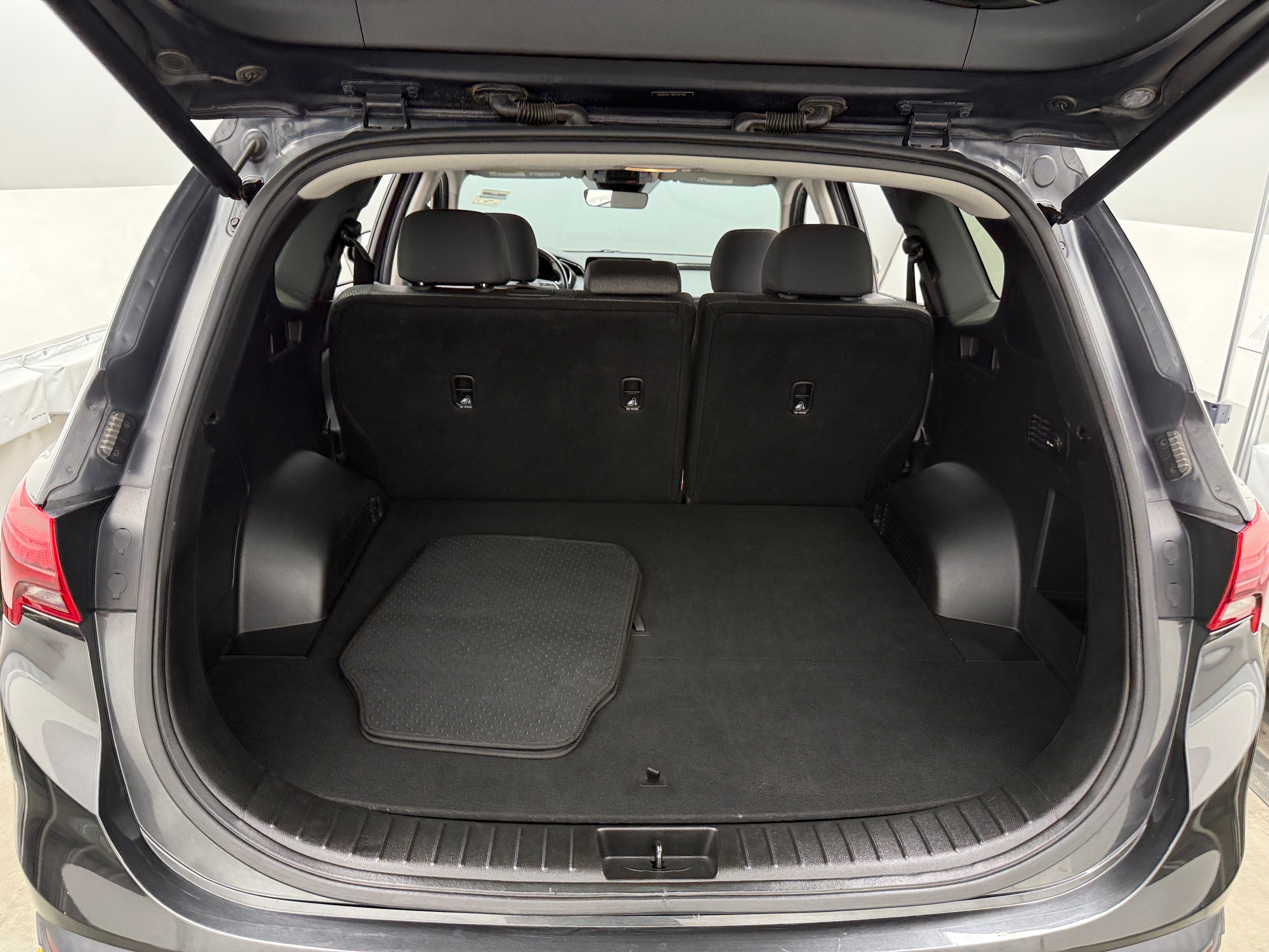 2023 Hyundai Santa Fe SEL 7