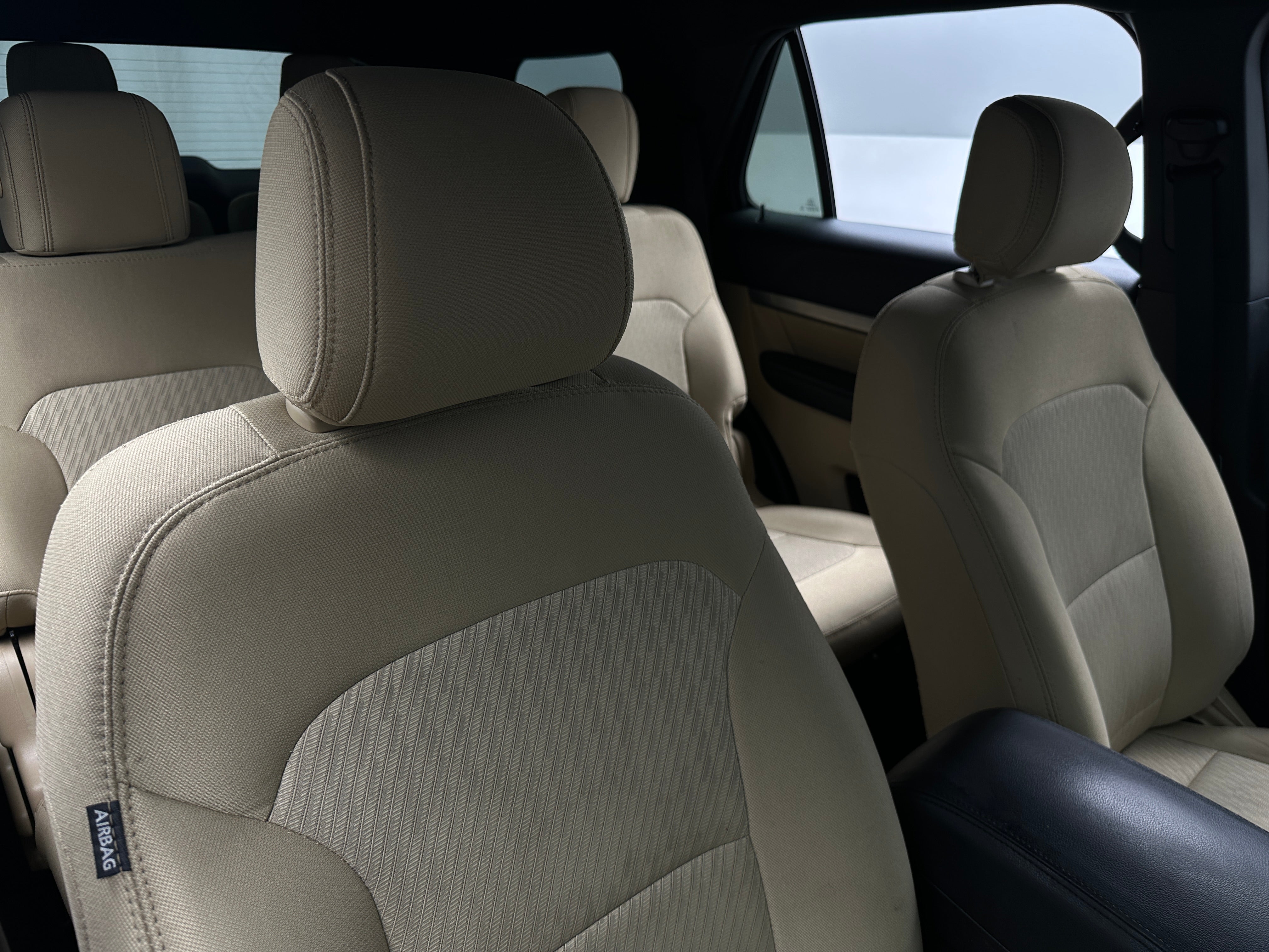 2017 Ford Explorer Base 2