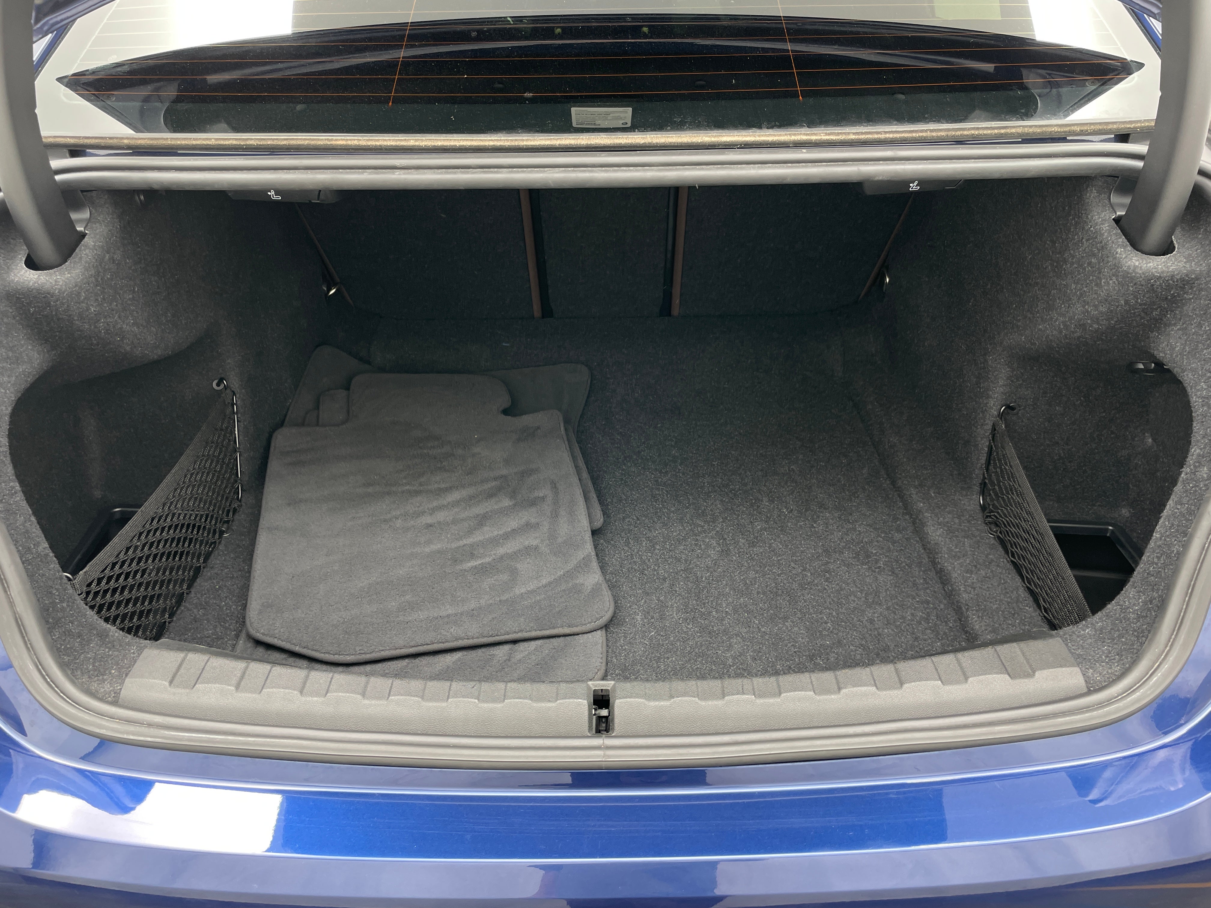 2019 BMW 3 Series 330i 6