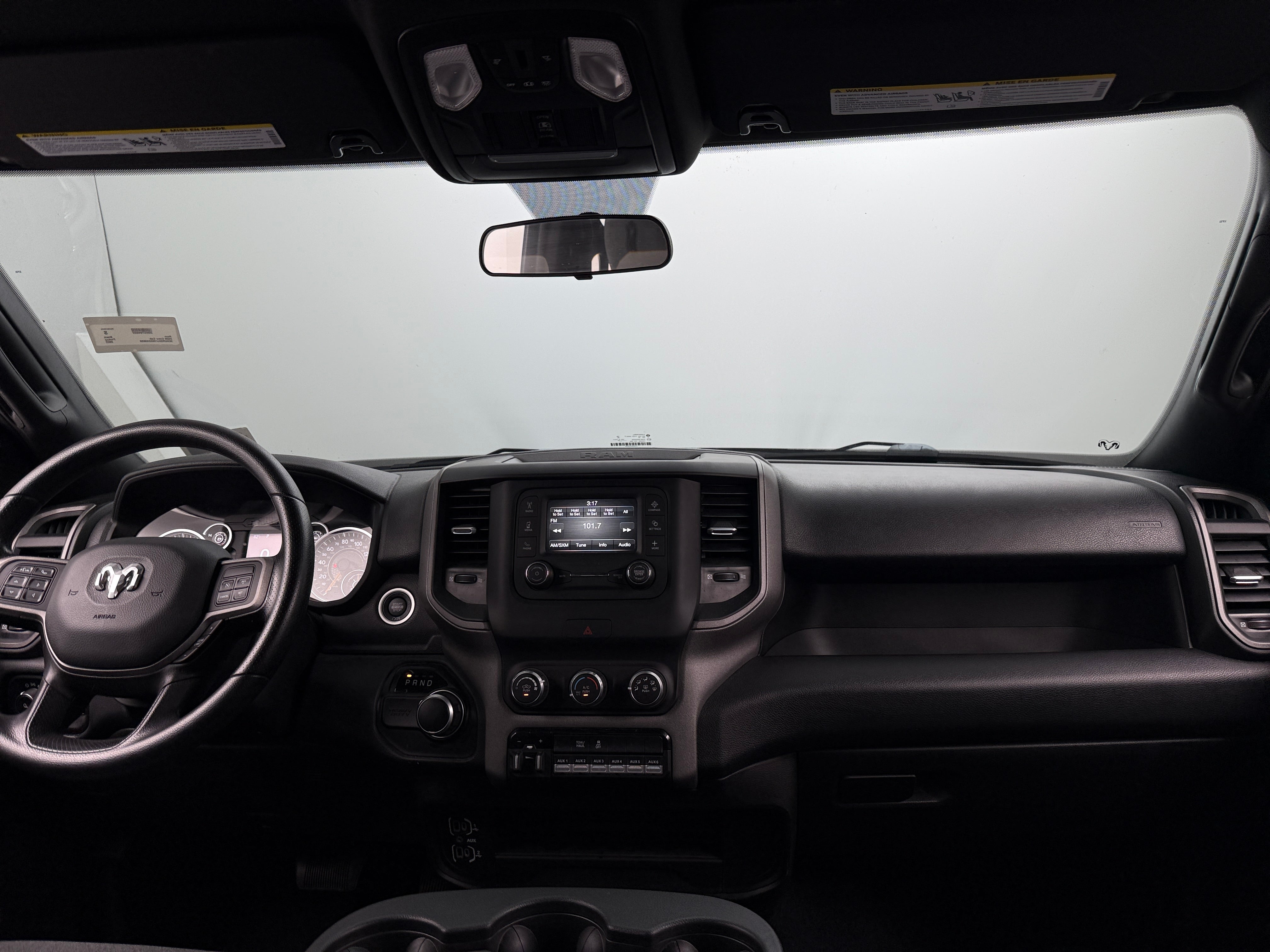 2022 RAM 2500 Tradesman 3