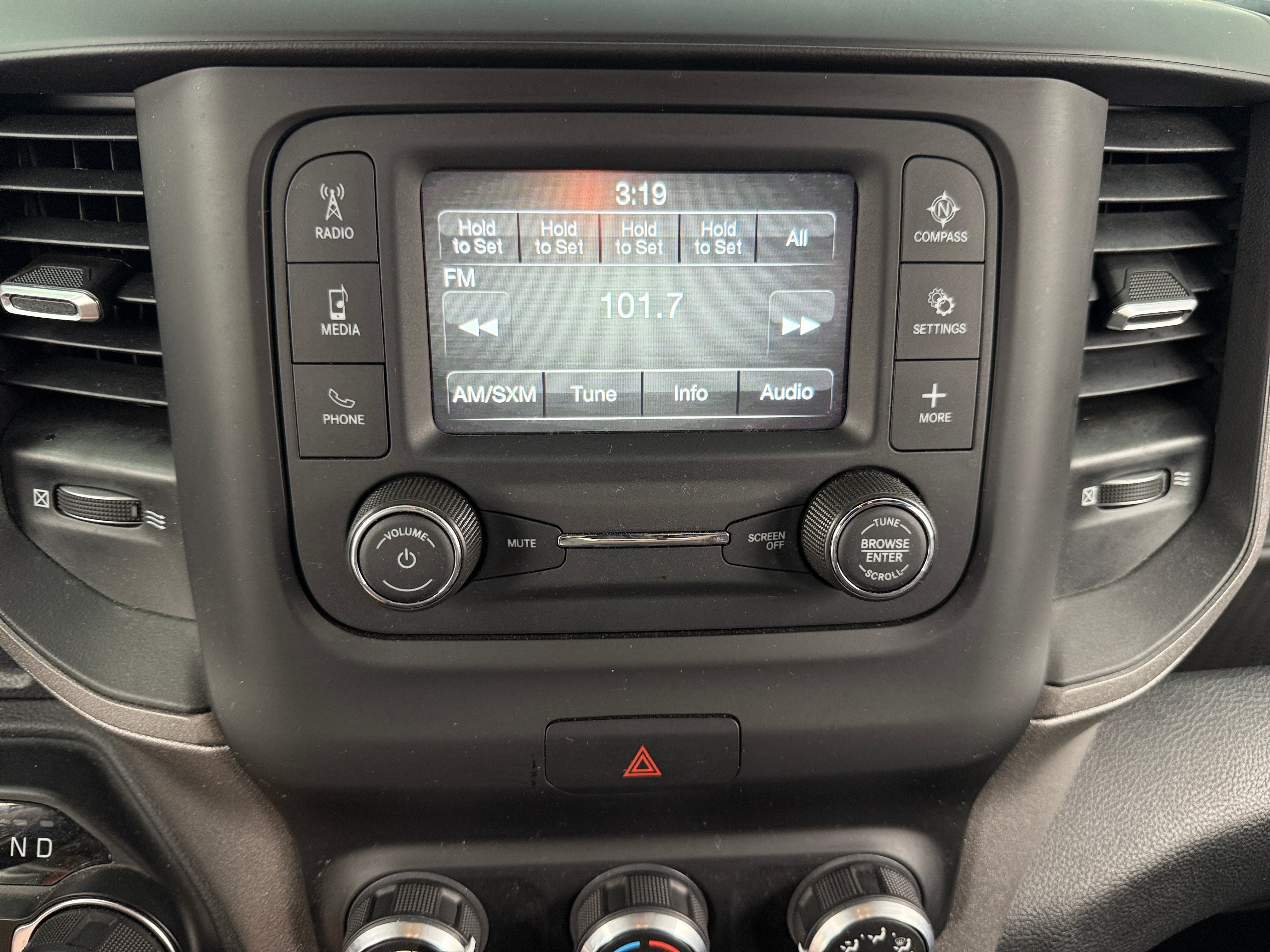 2022 RAM 2500 Tradesman 4