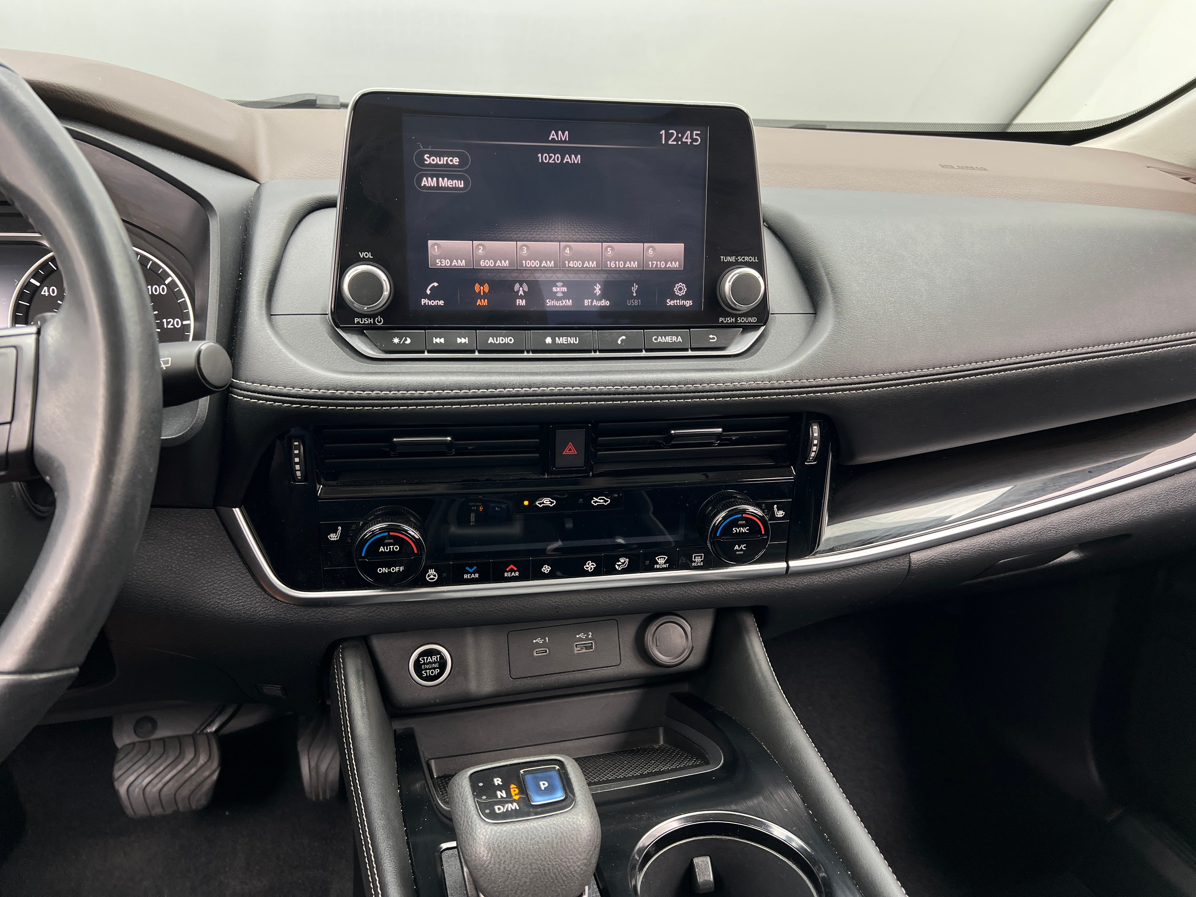 2022 Nissan Rogue SL 3