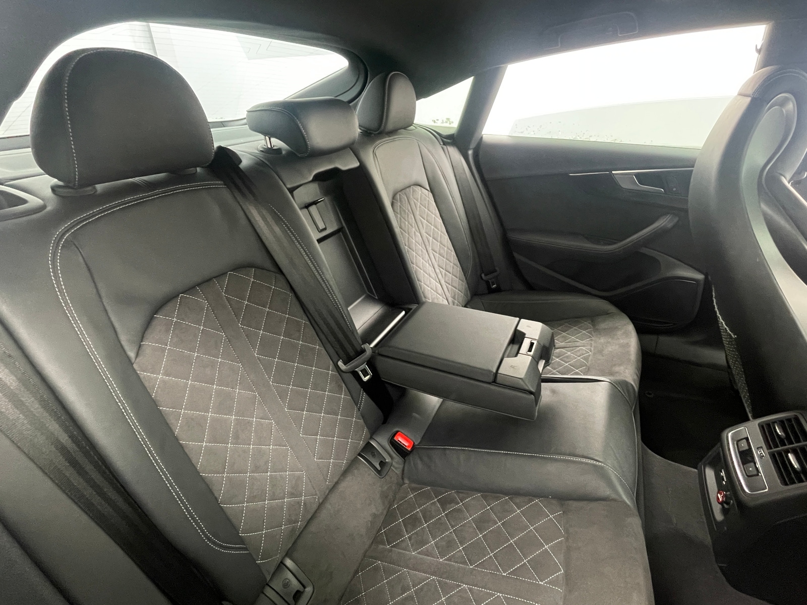 Thumbnail: 2019 Audi S5 - 5