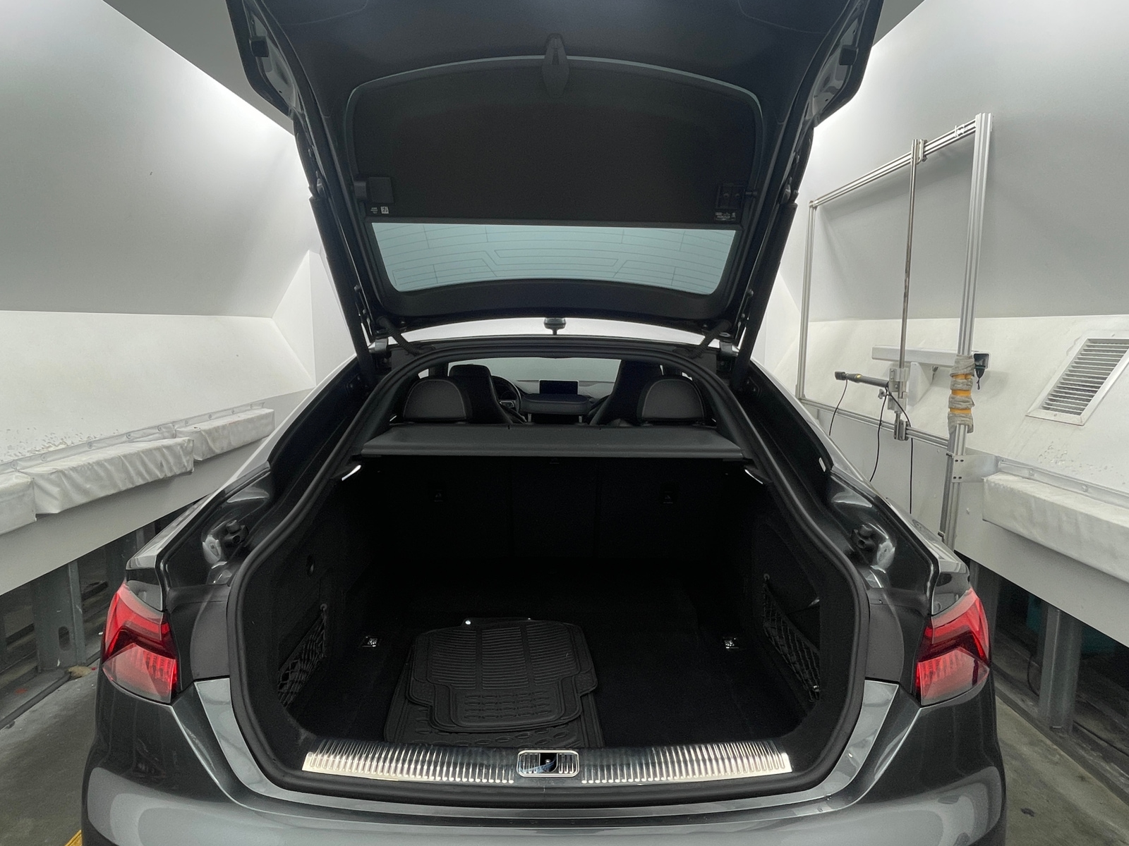 Thumbnail: 2019 Audi S5 - 6