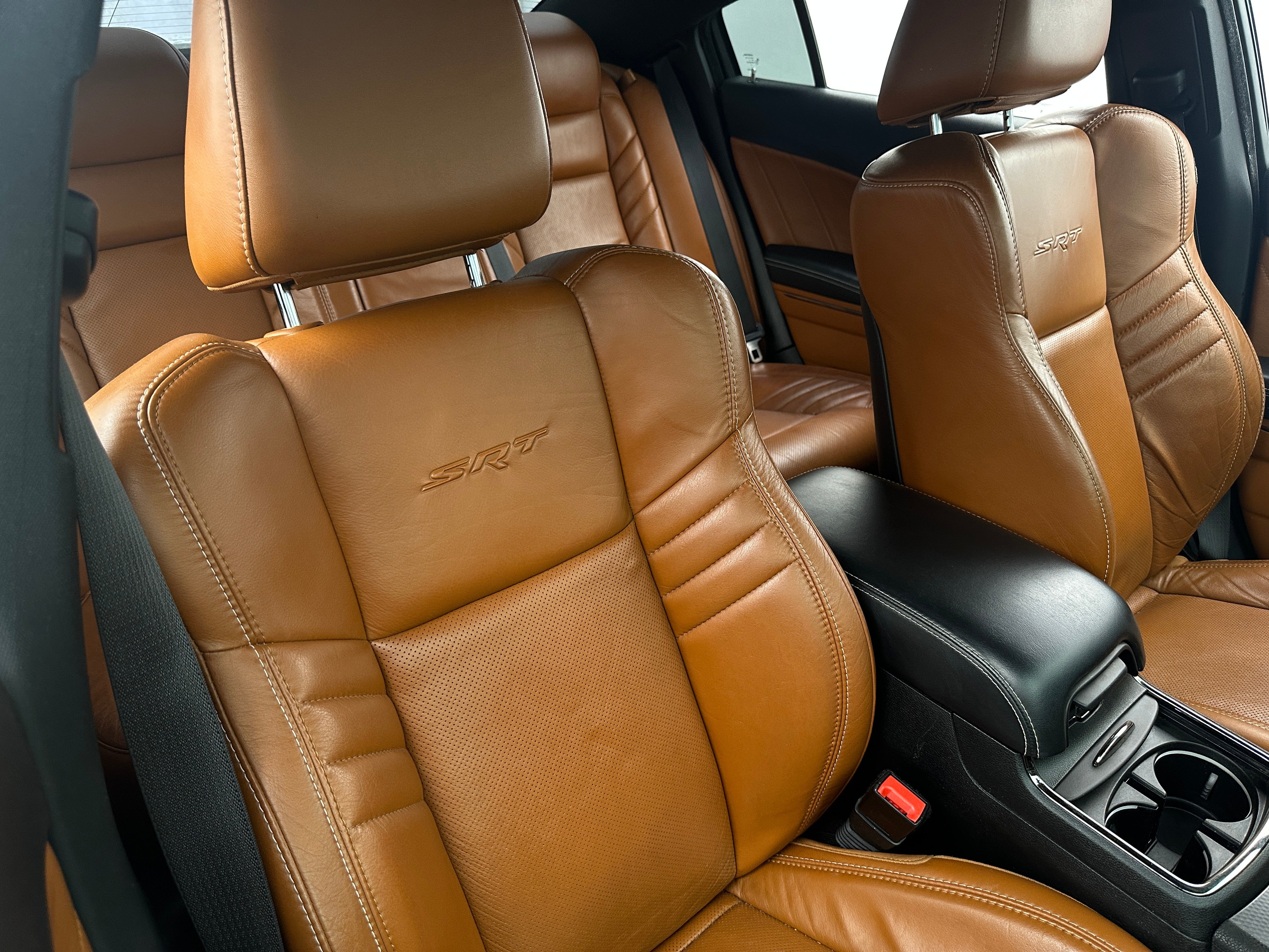 2016 Dodge Charger SRT 2