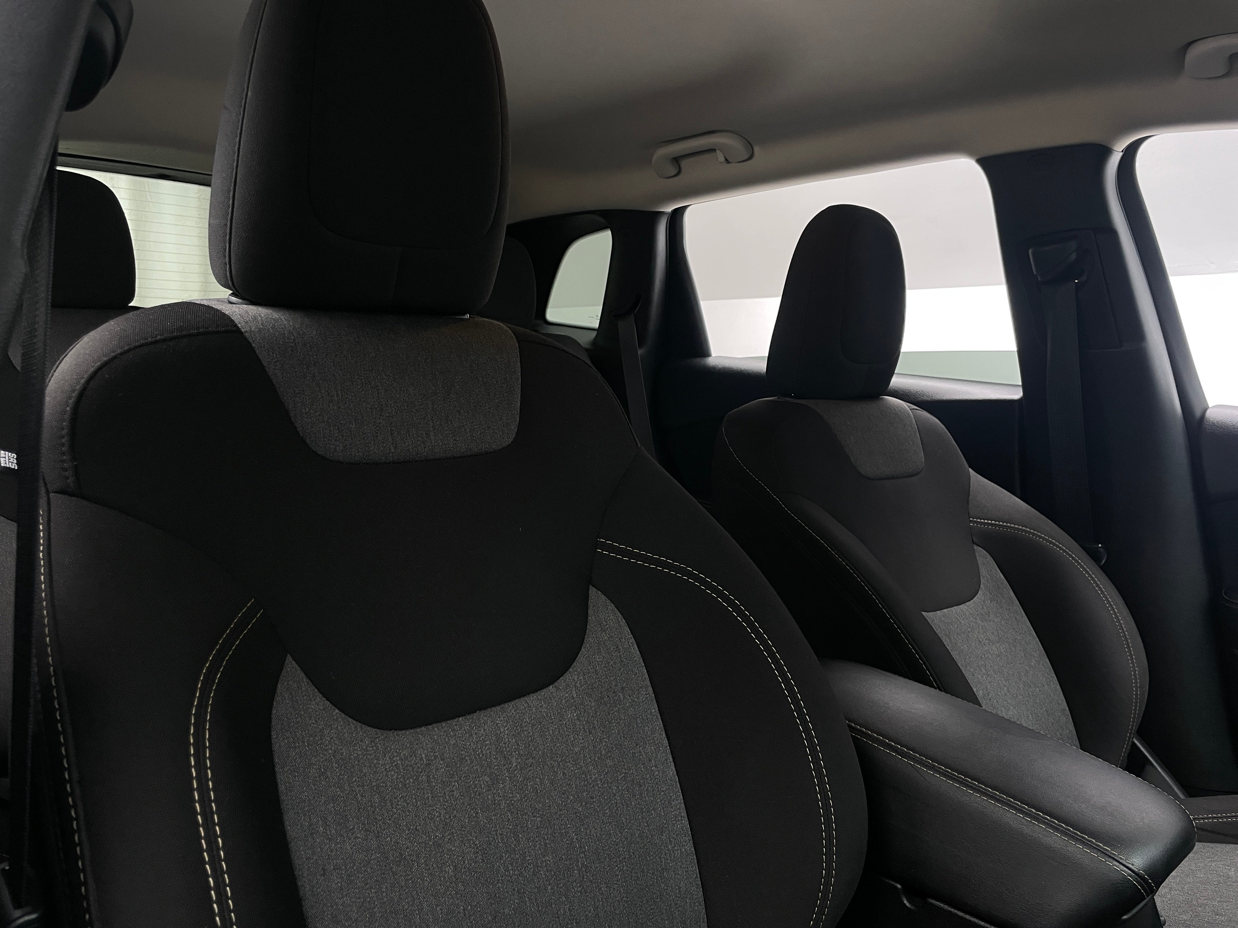 2018 Jeep Cherokee Latitude 2