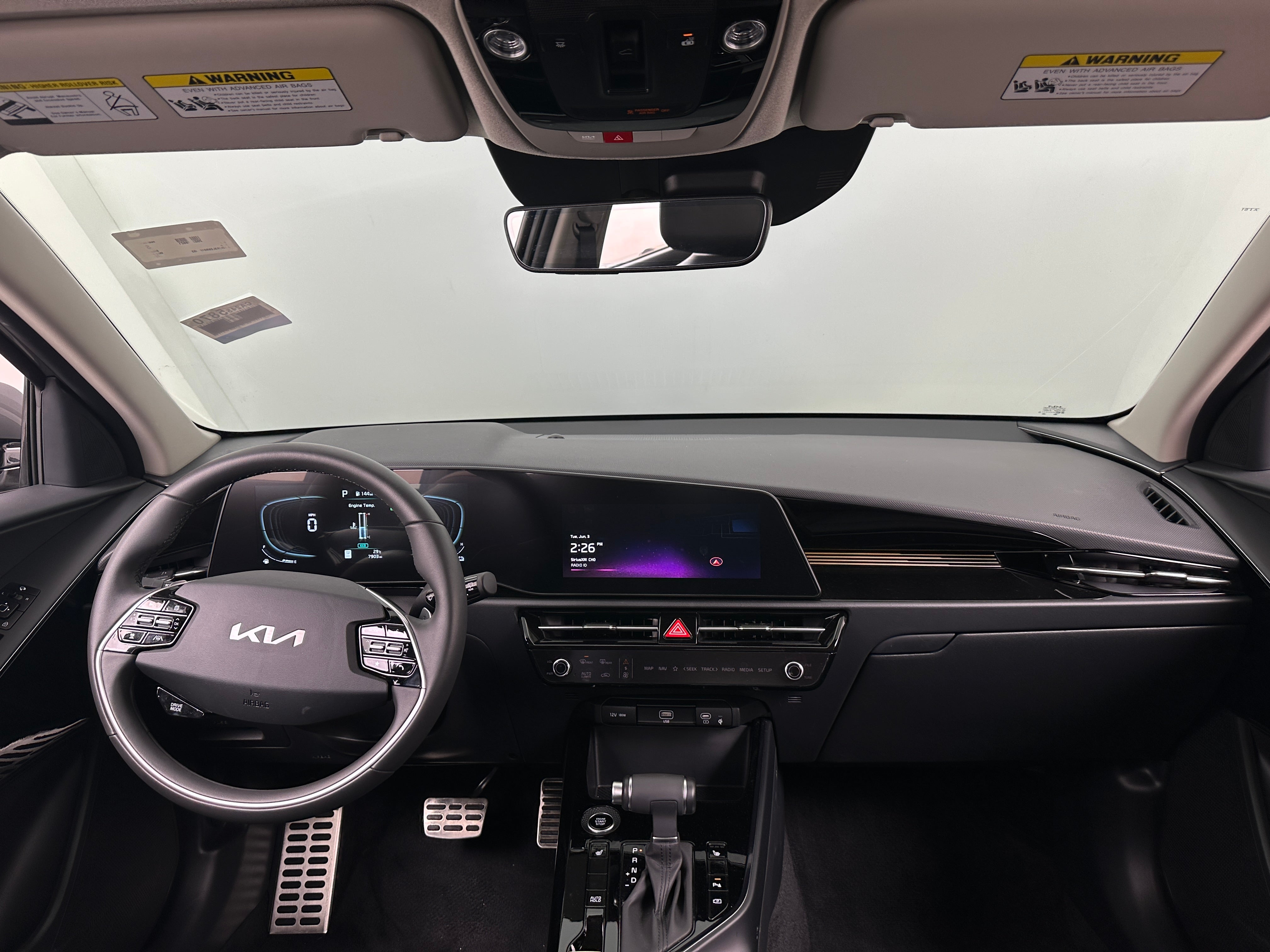 2024 Kia Niro EX Touring 2