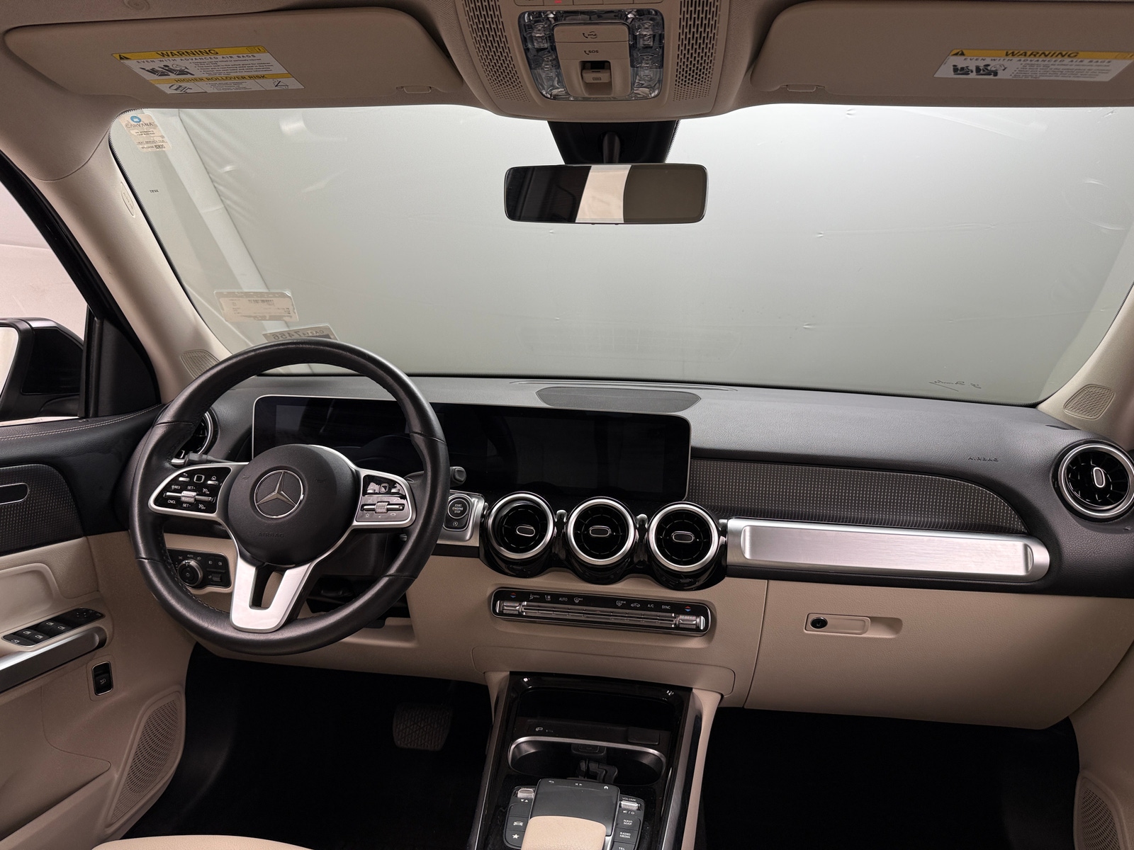 Thumbnail: 2021 Mercedes-Benz GLB - 2