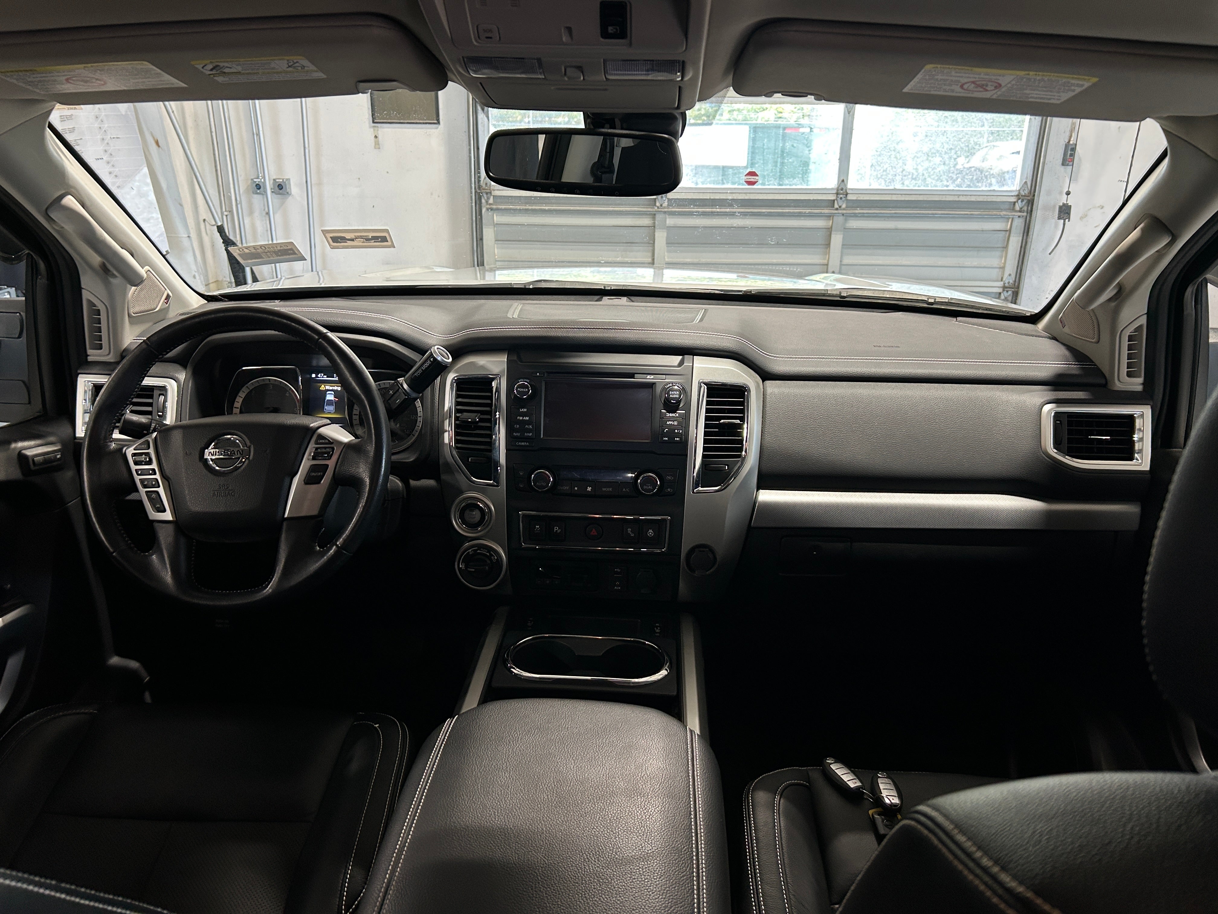 2018 Nissan Titan PRO-4X 3