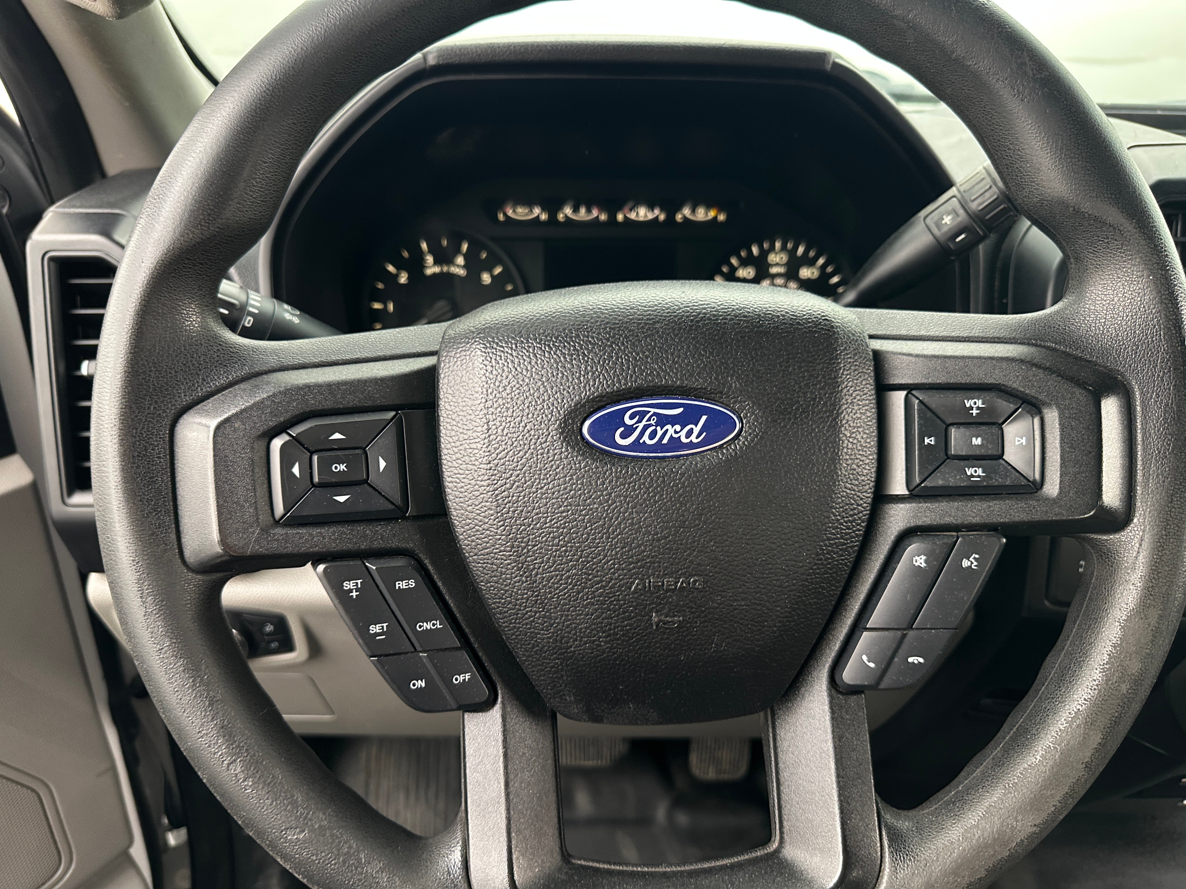 2018 Ford Econoline E-150 5
