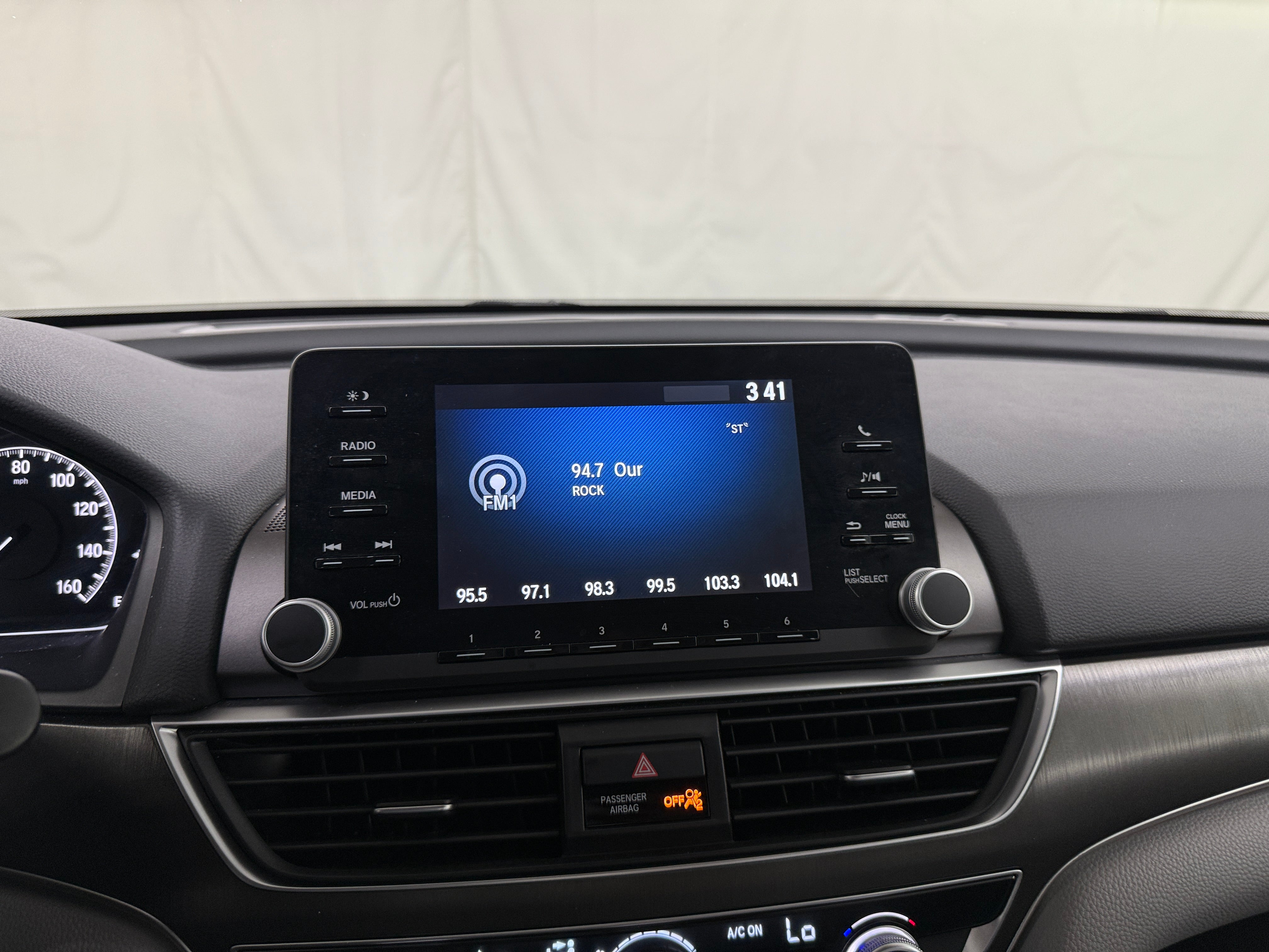 2019 Honda Accord LX 4