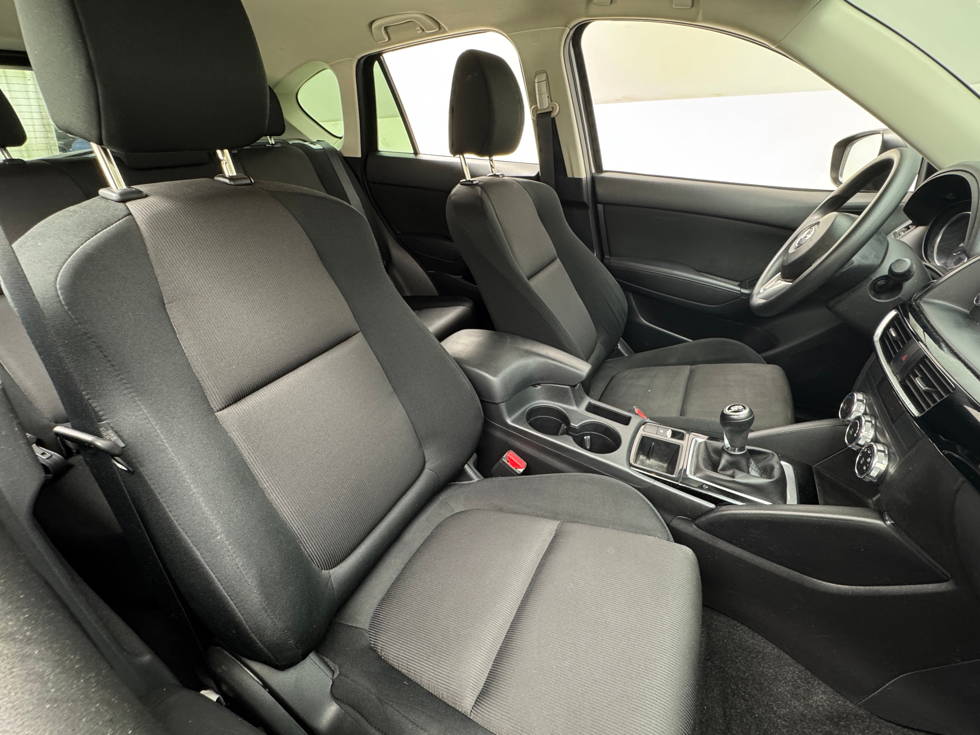 2016 Mazda CX-5 Sport 2