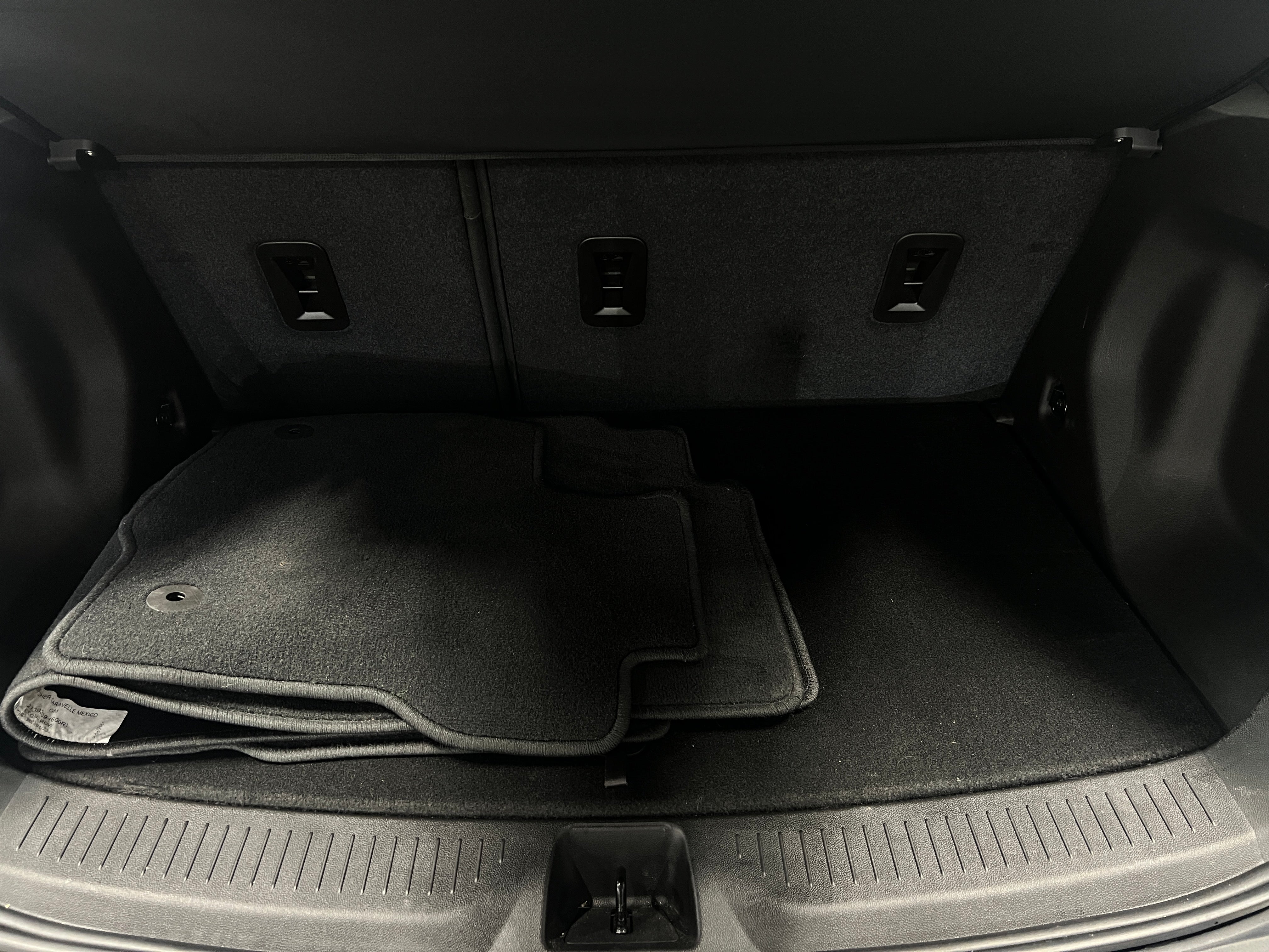 2023 Chevrolet Bolt EUV LT 7