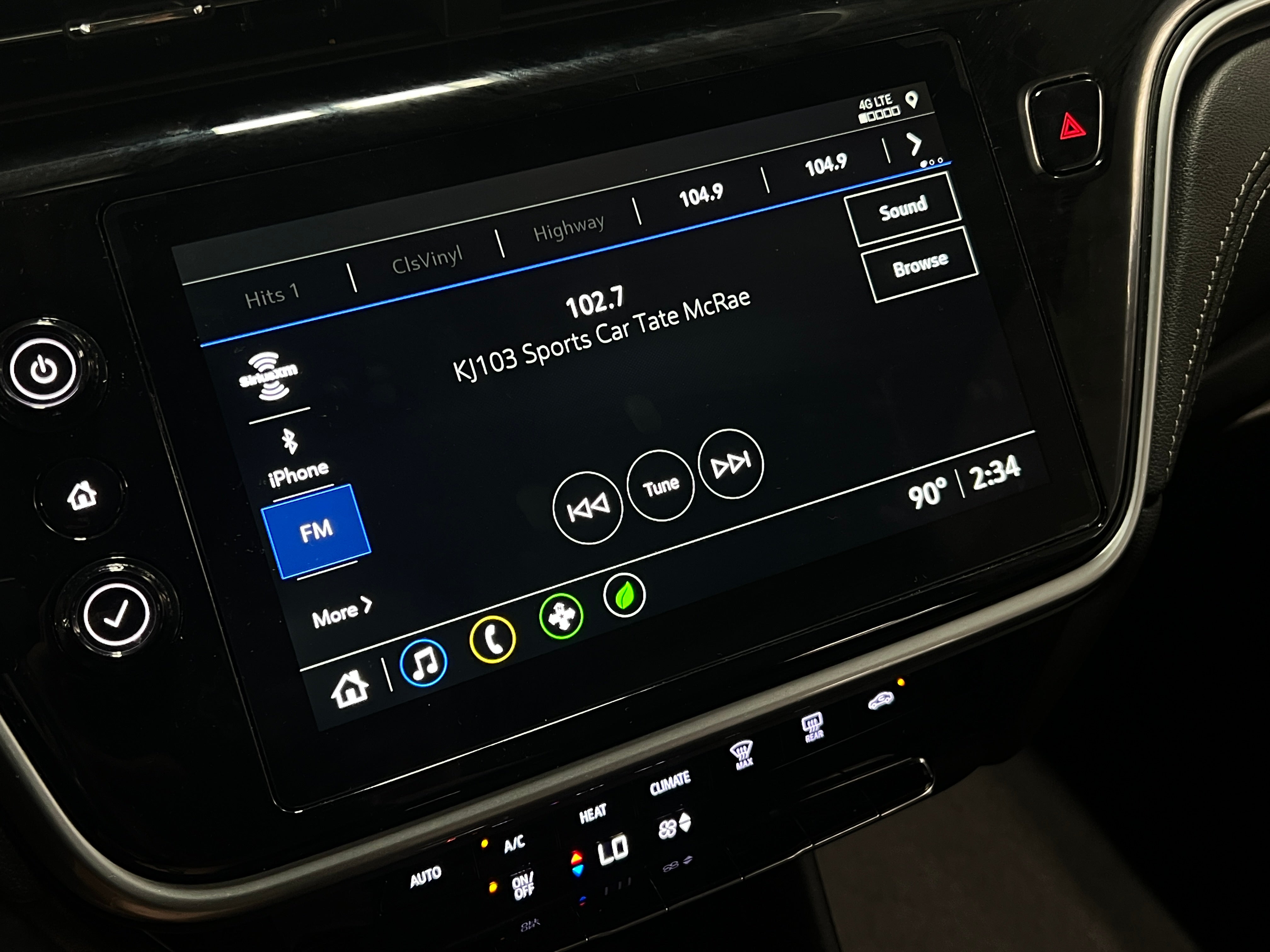 2023 Chevrolet Bolt EUV LT 4