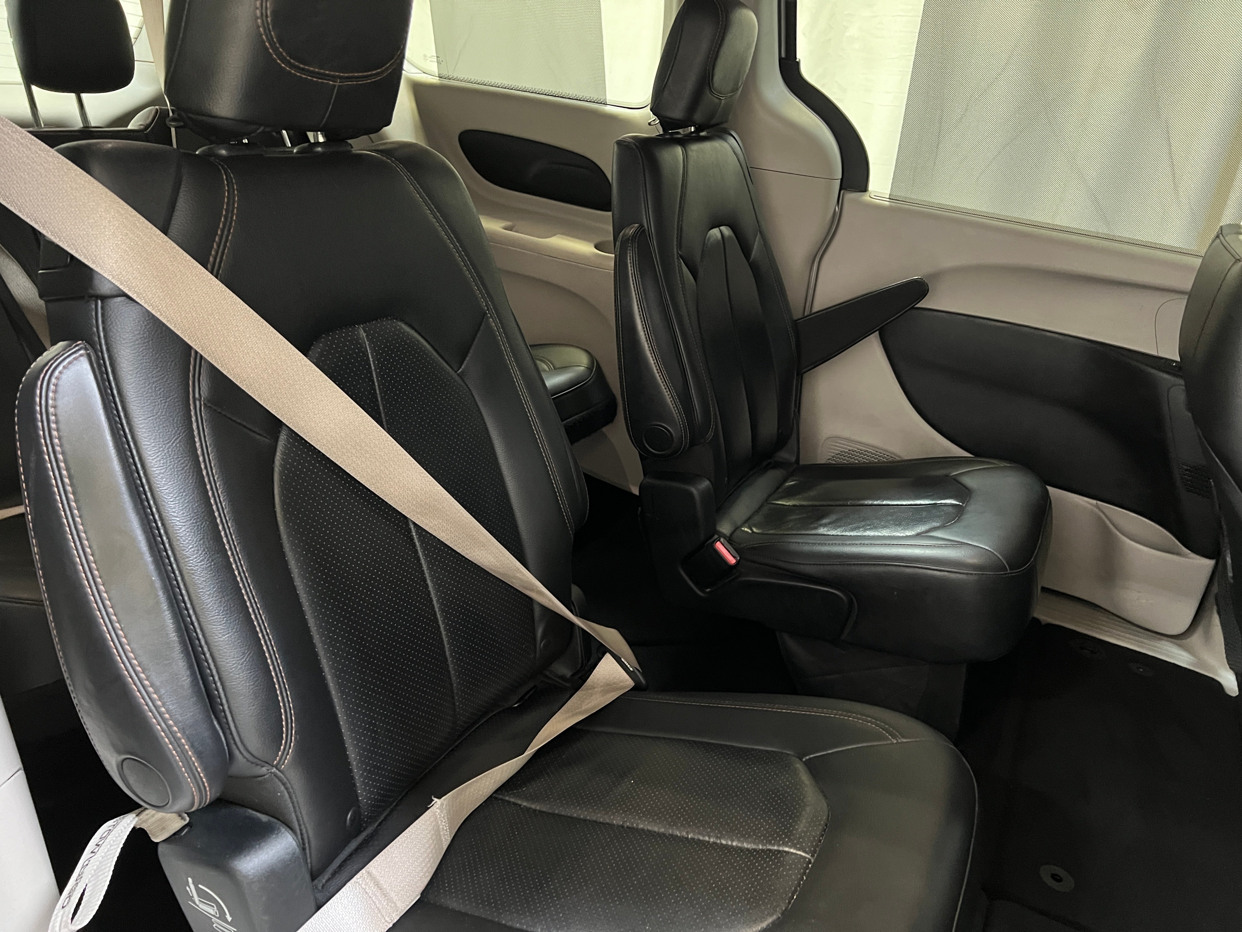 2018 Chrysler Pacifica Touring L 5