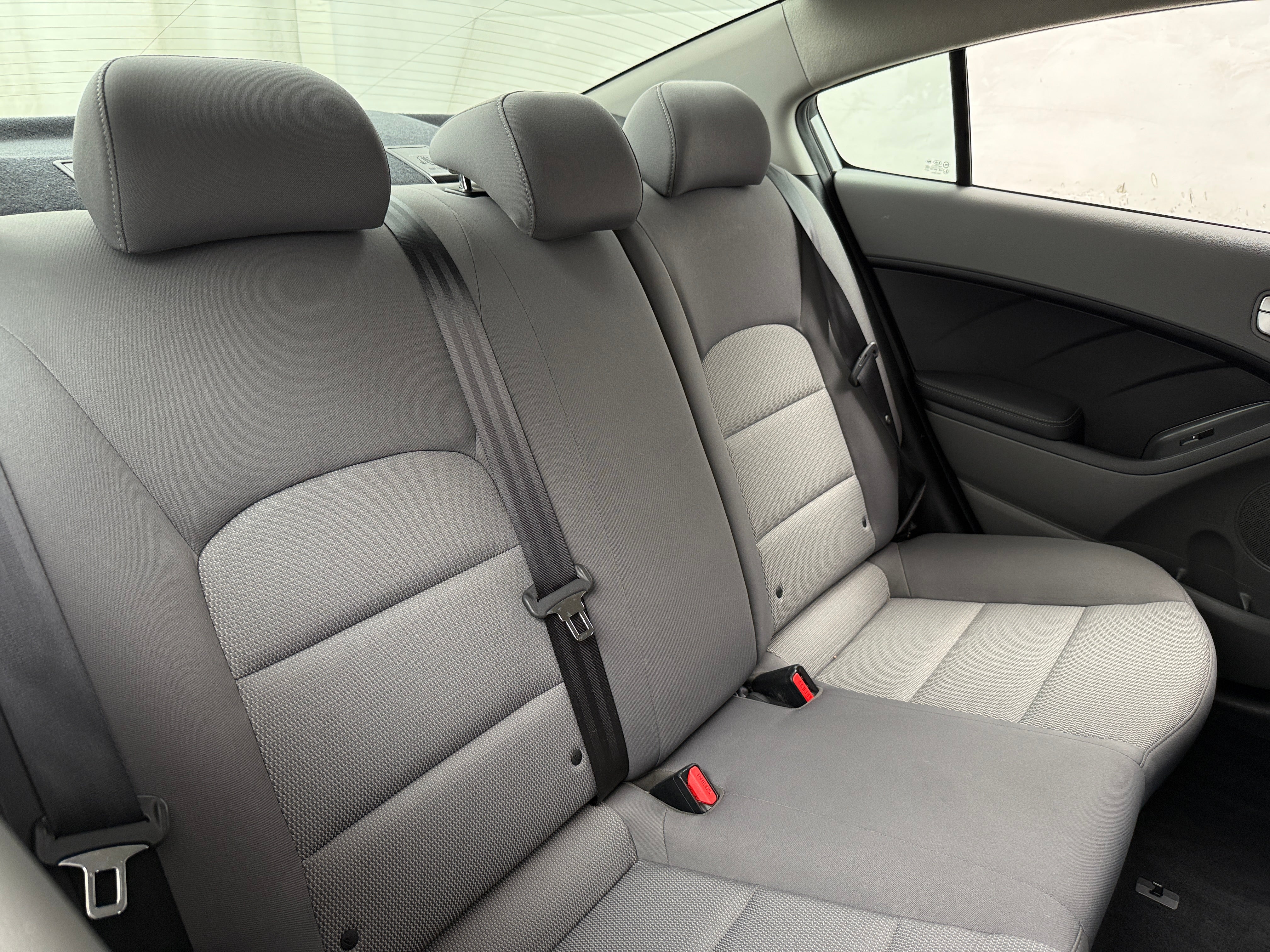 2017 Kia Forte LX 6