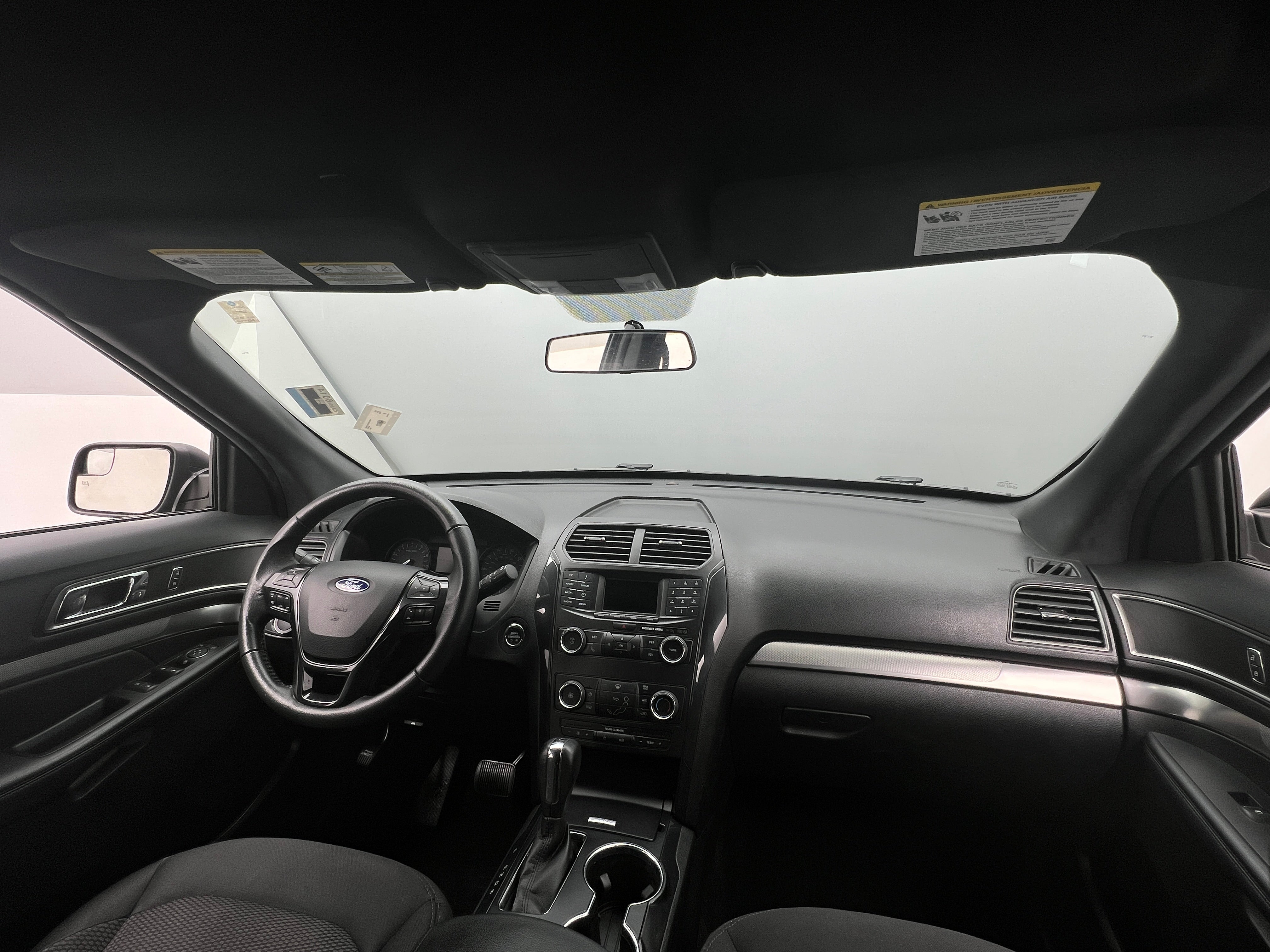 2019 Ford Explorer XLT 3