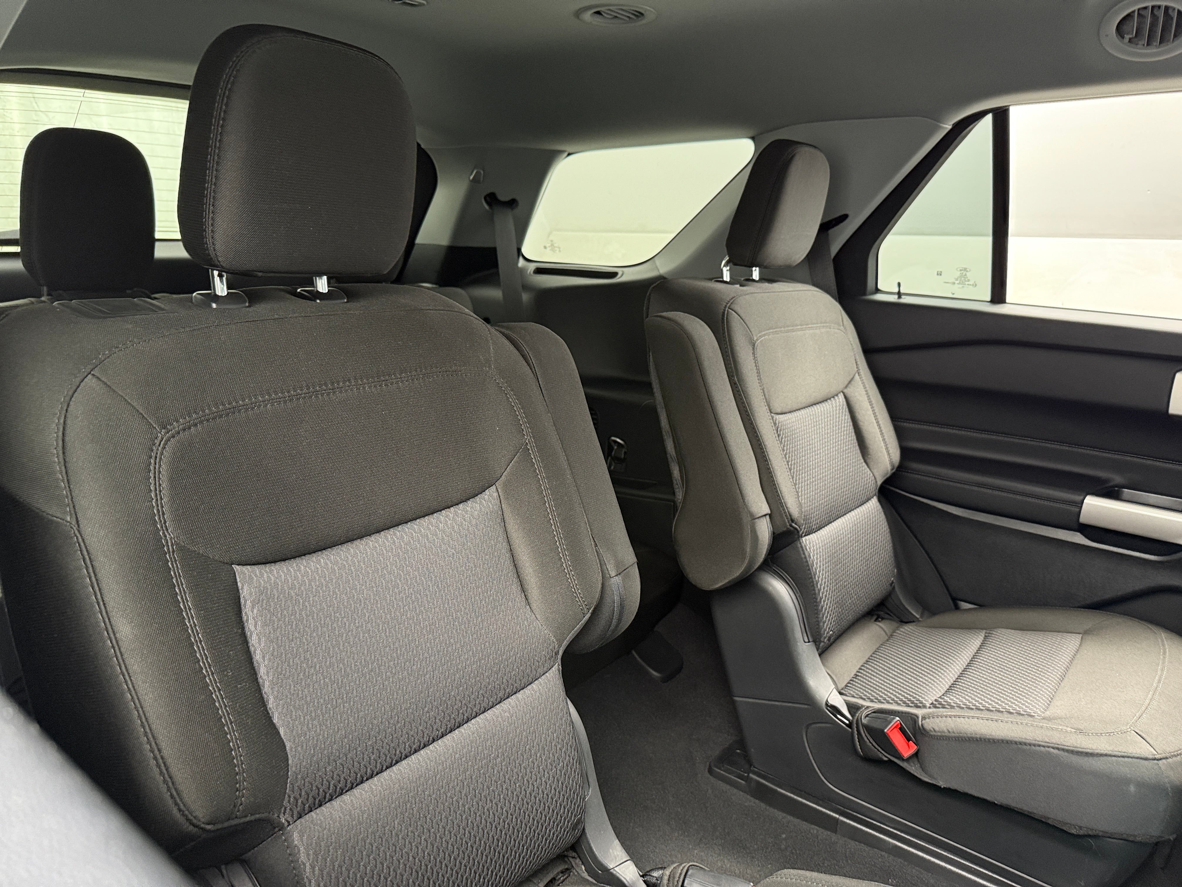 2023 Ford Explorer XLT 6