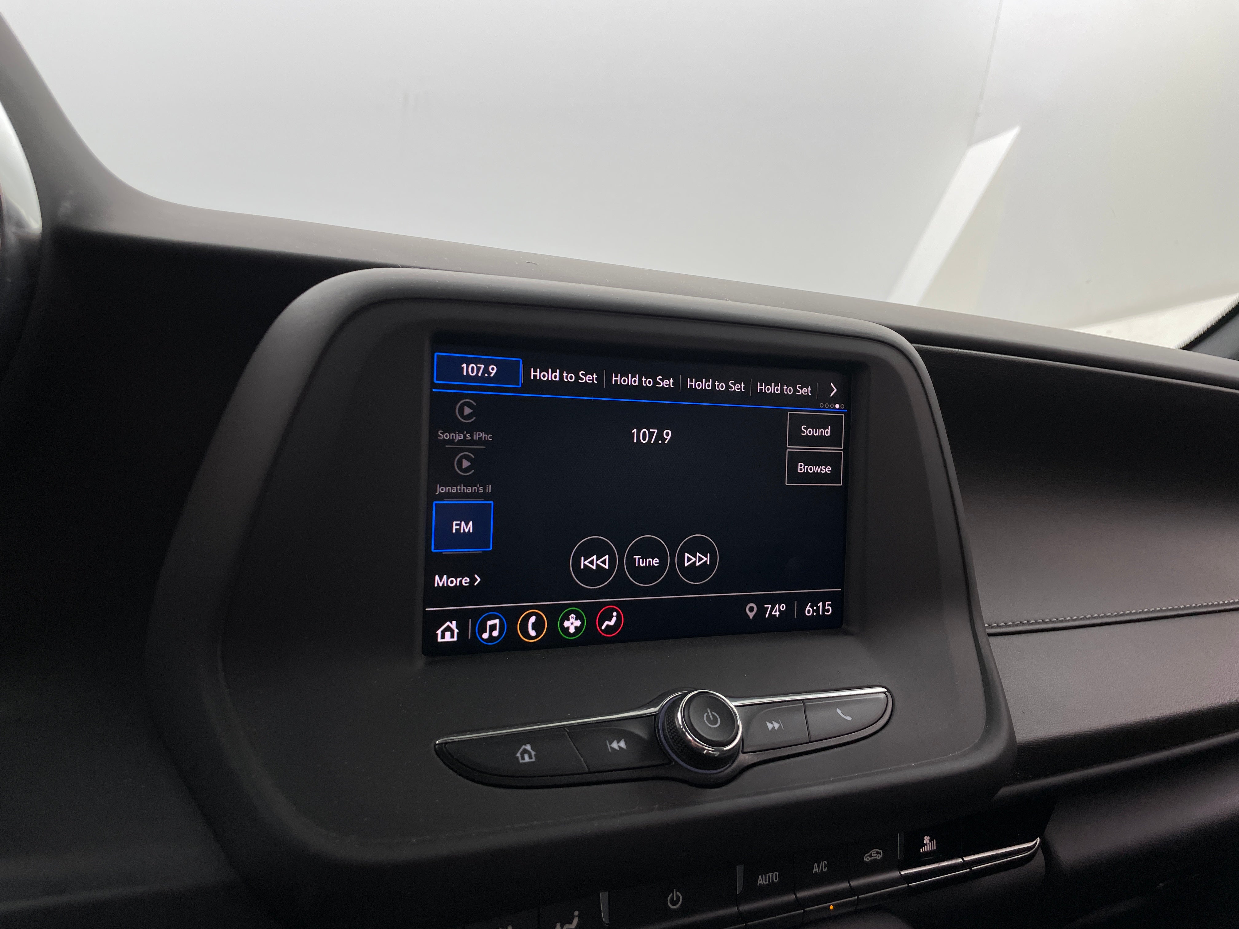 2021 Chevrolet Camaro  3