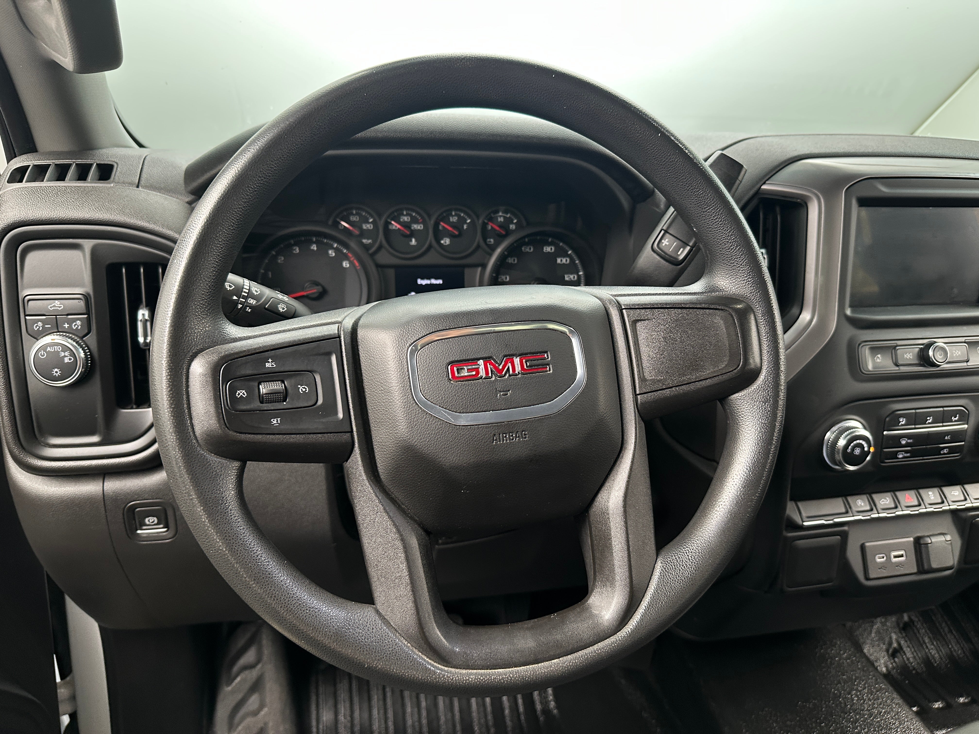 2022 GMC Sierra 1500 Pro 5