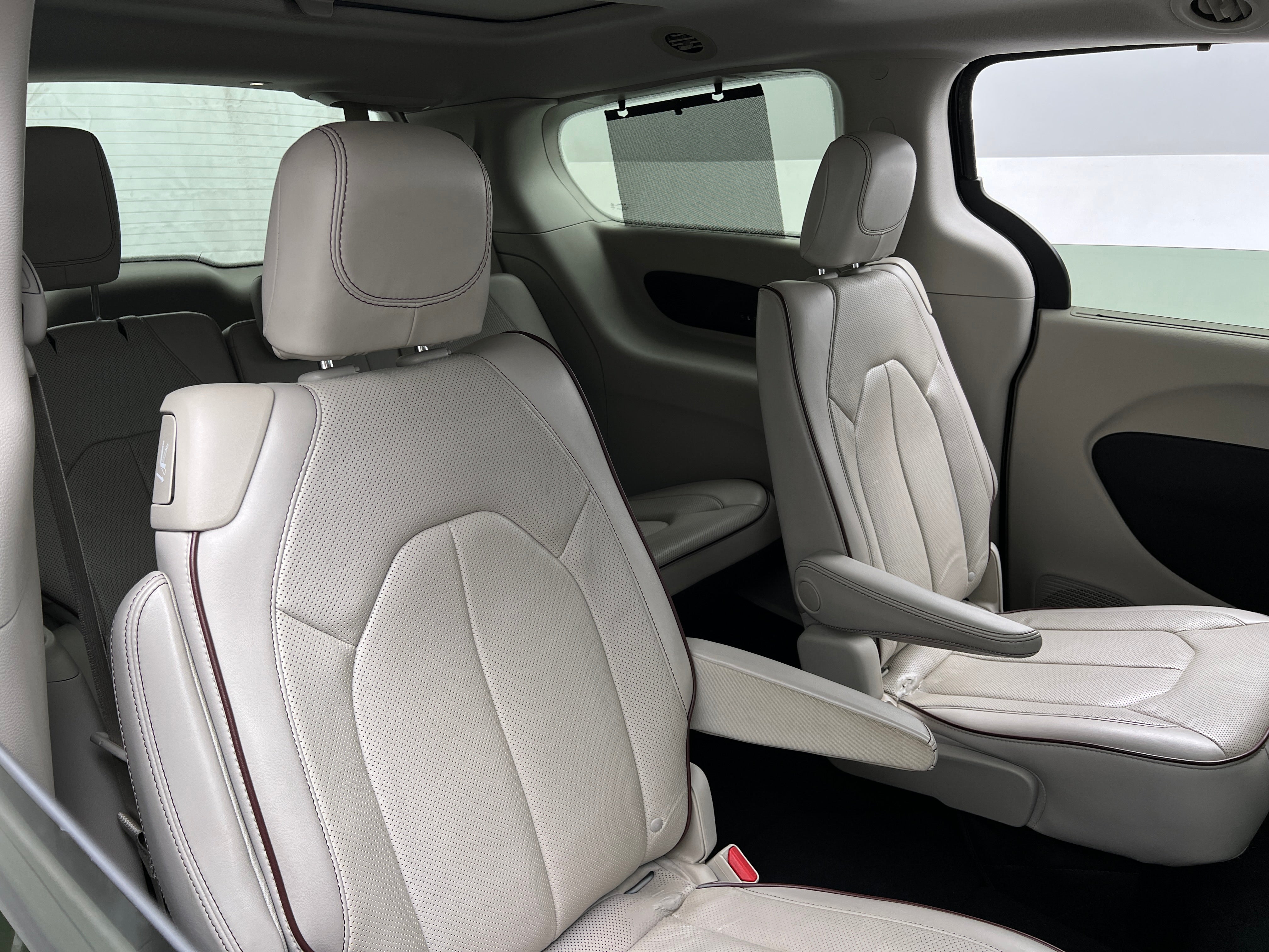 2017 Chrysler Pacifica Limited 5