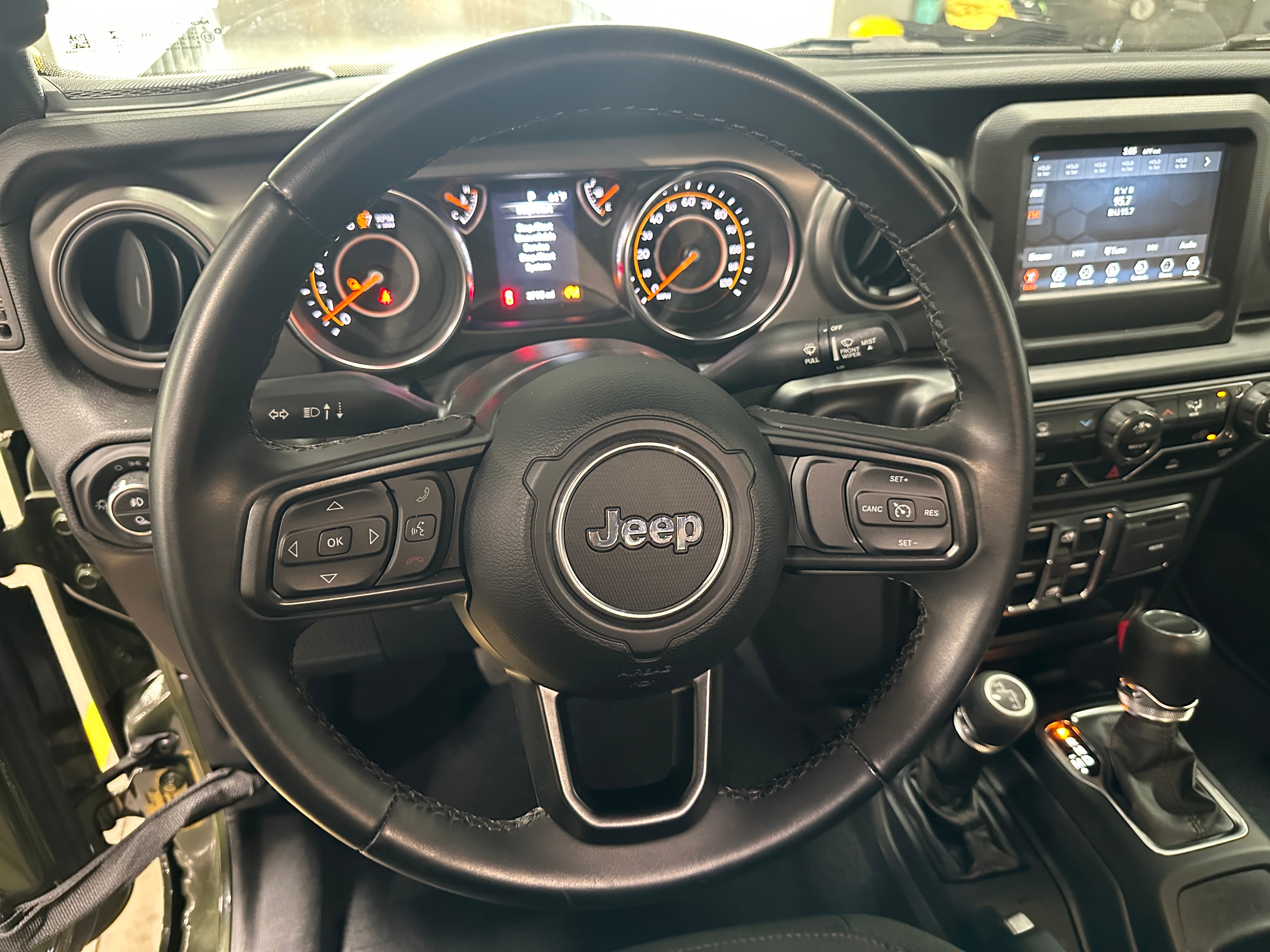 2022 Jeep Gladiator Sport S 5