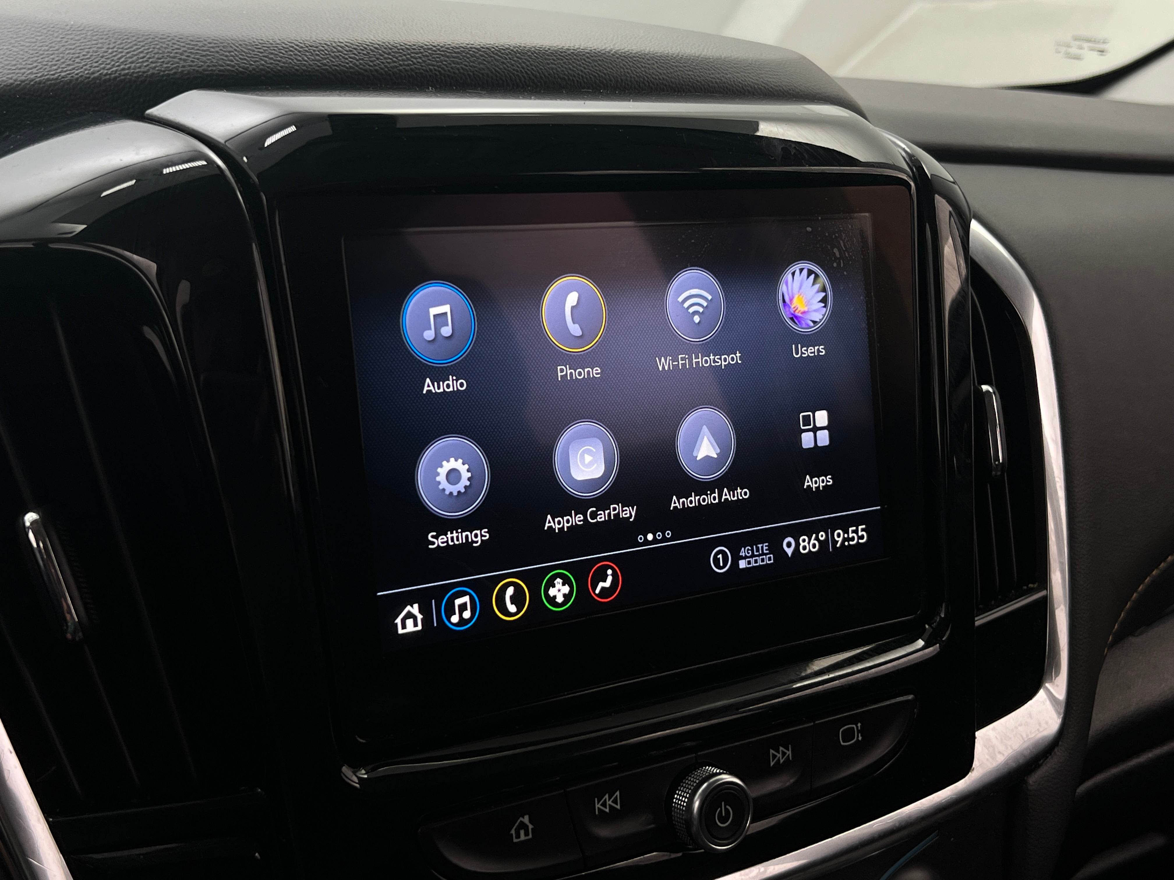 2020 Chevrolet Traverse LT 4