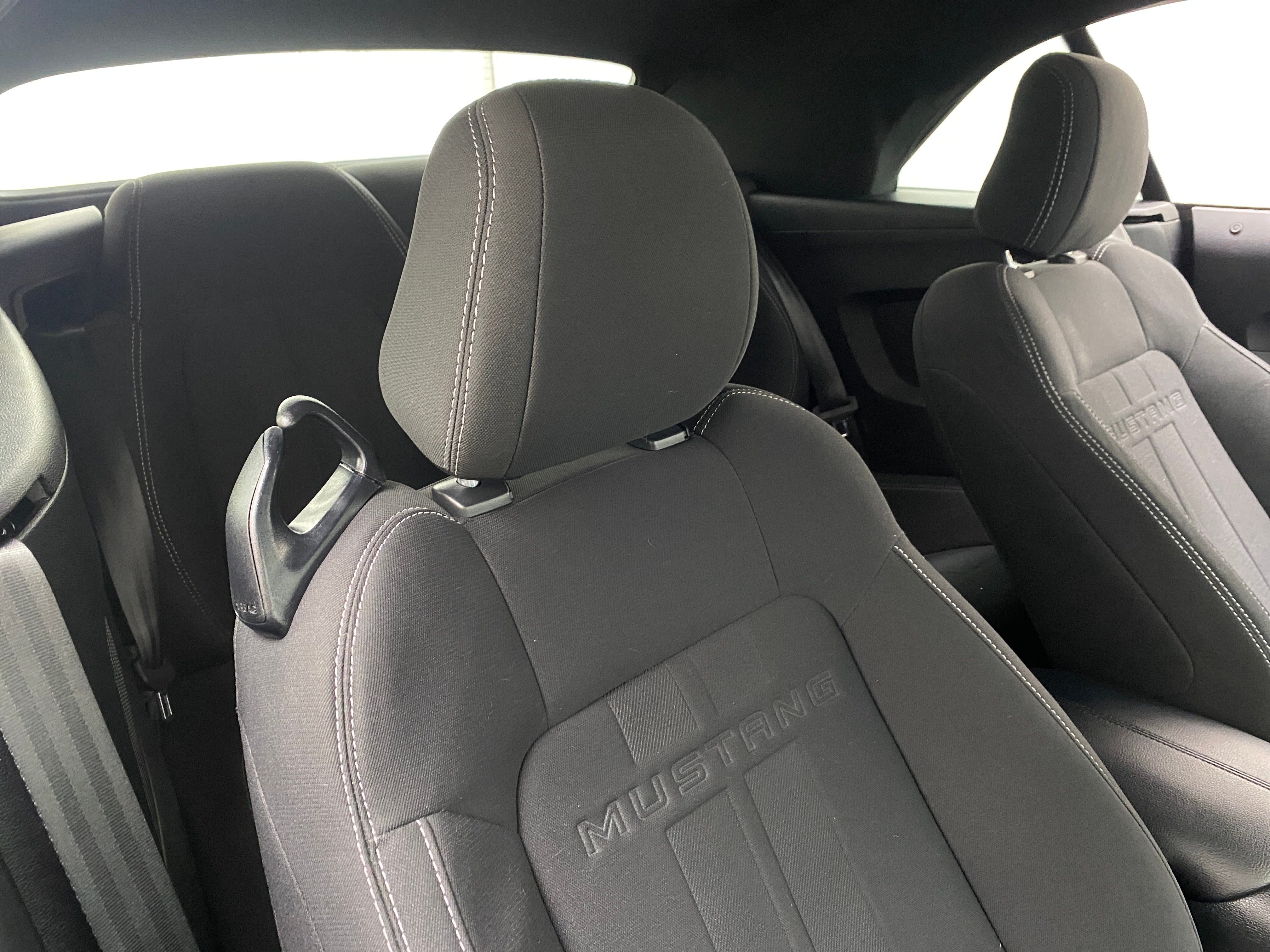 2021 Ford Mustang  2
