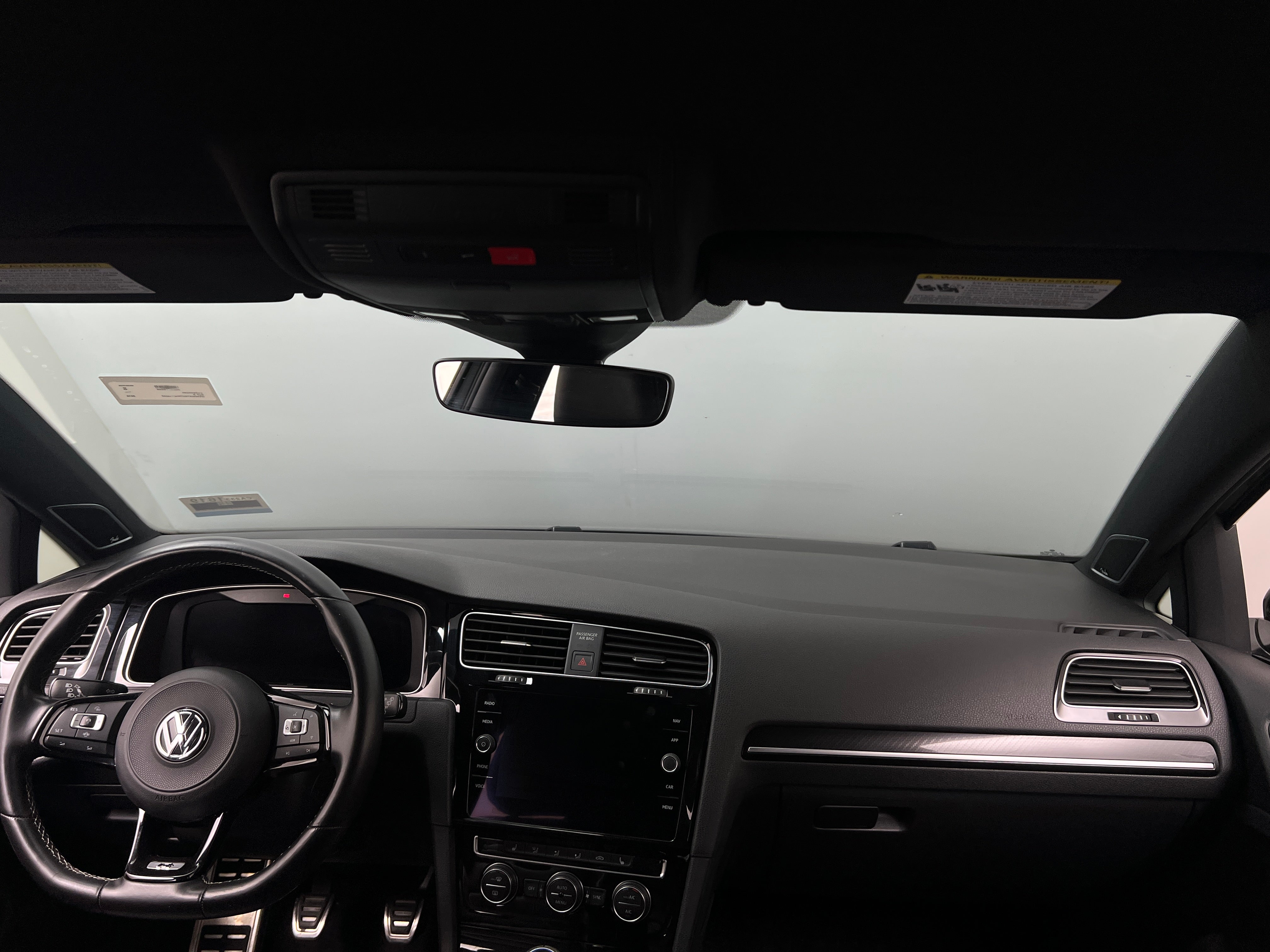 2019 Volkswagen Golf R 2