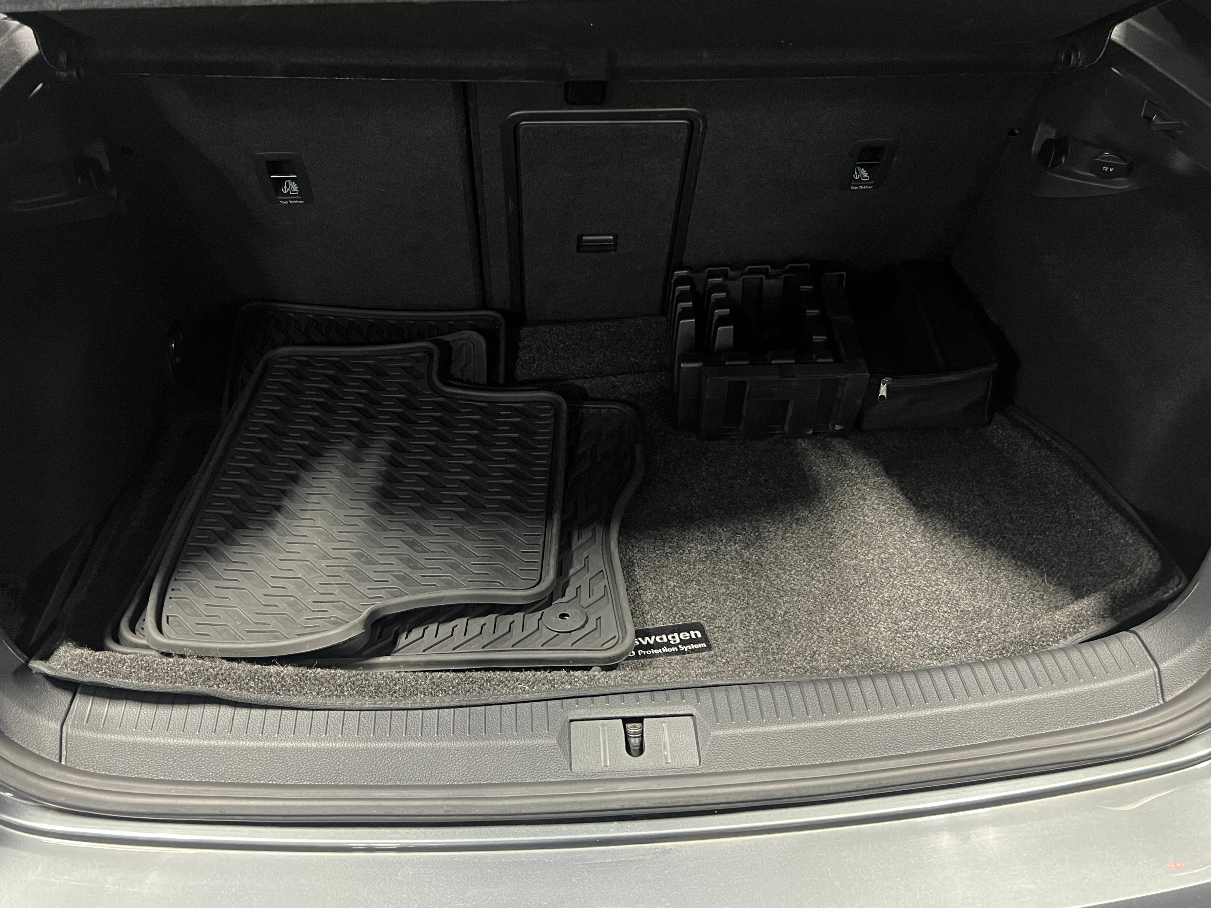 2019 Volkswagen Golf R 6