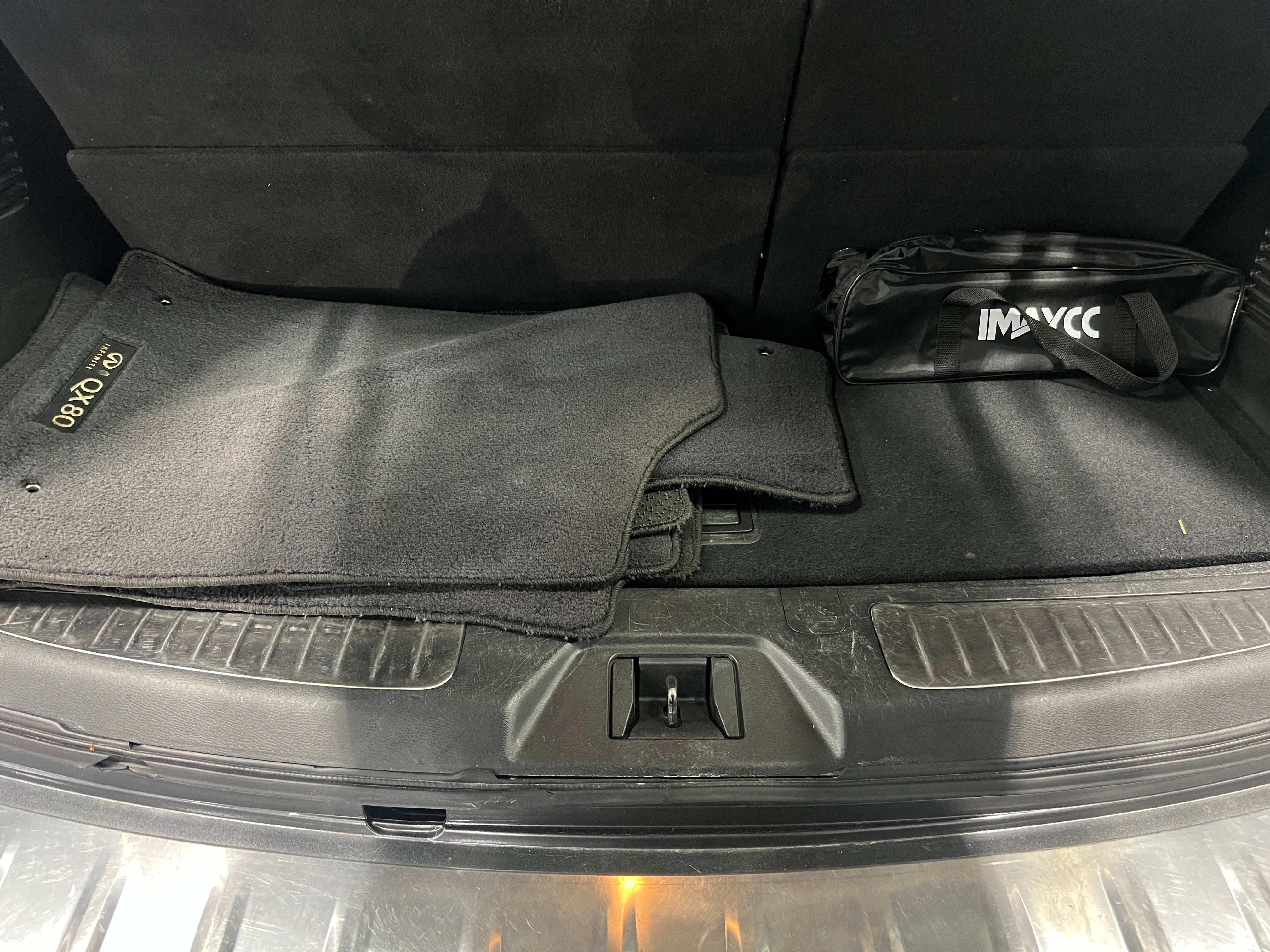 2018 INFINITI QX80 Base 6