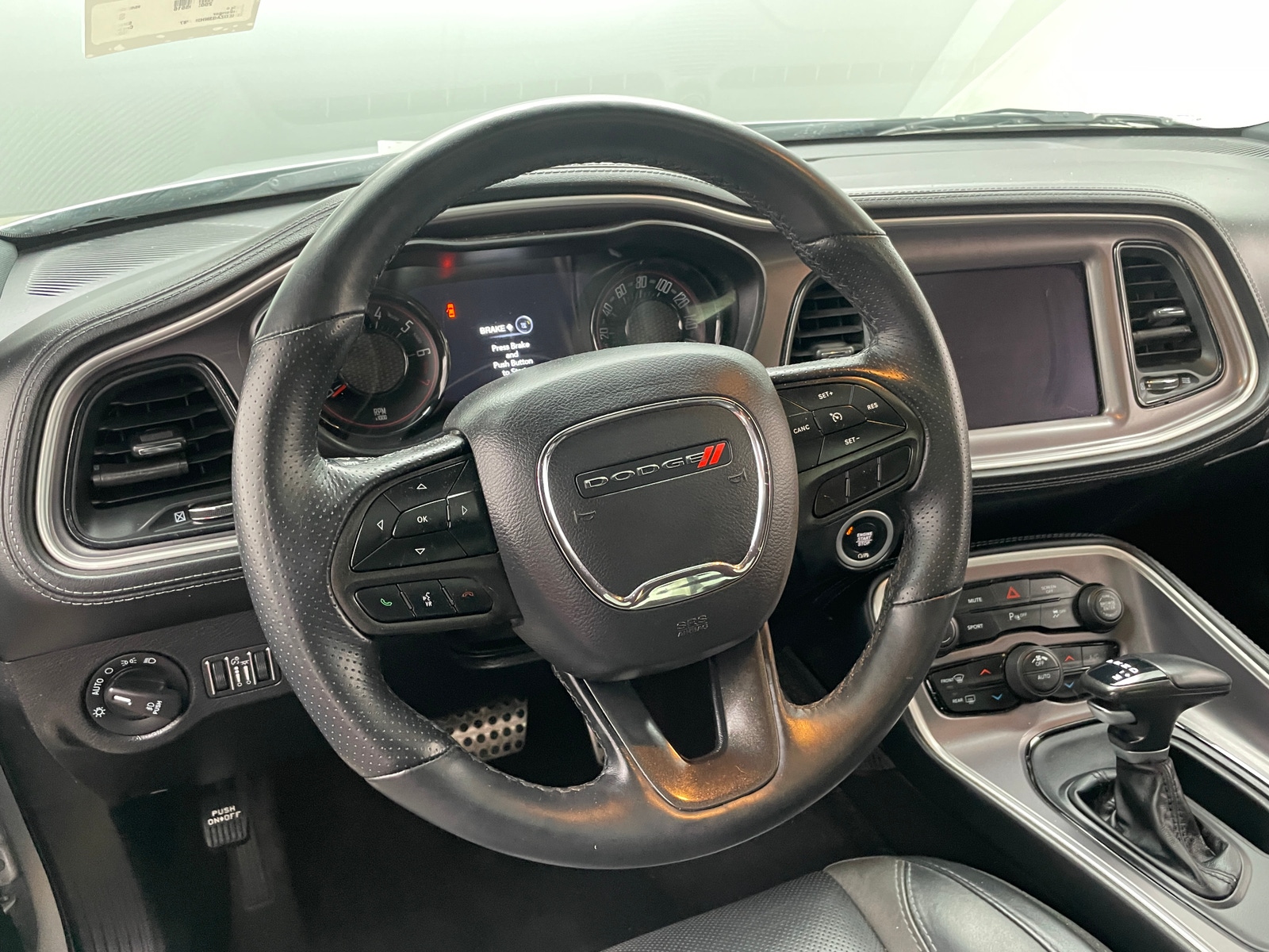 Thumbnail: 2022 Dodge Challenger - 3