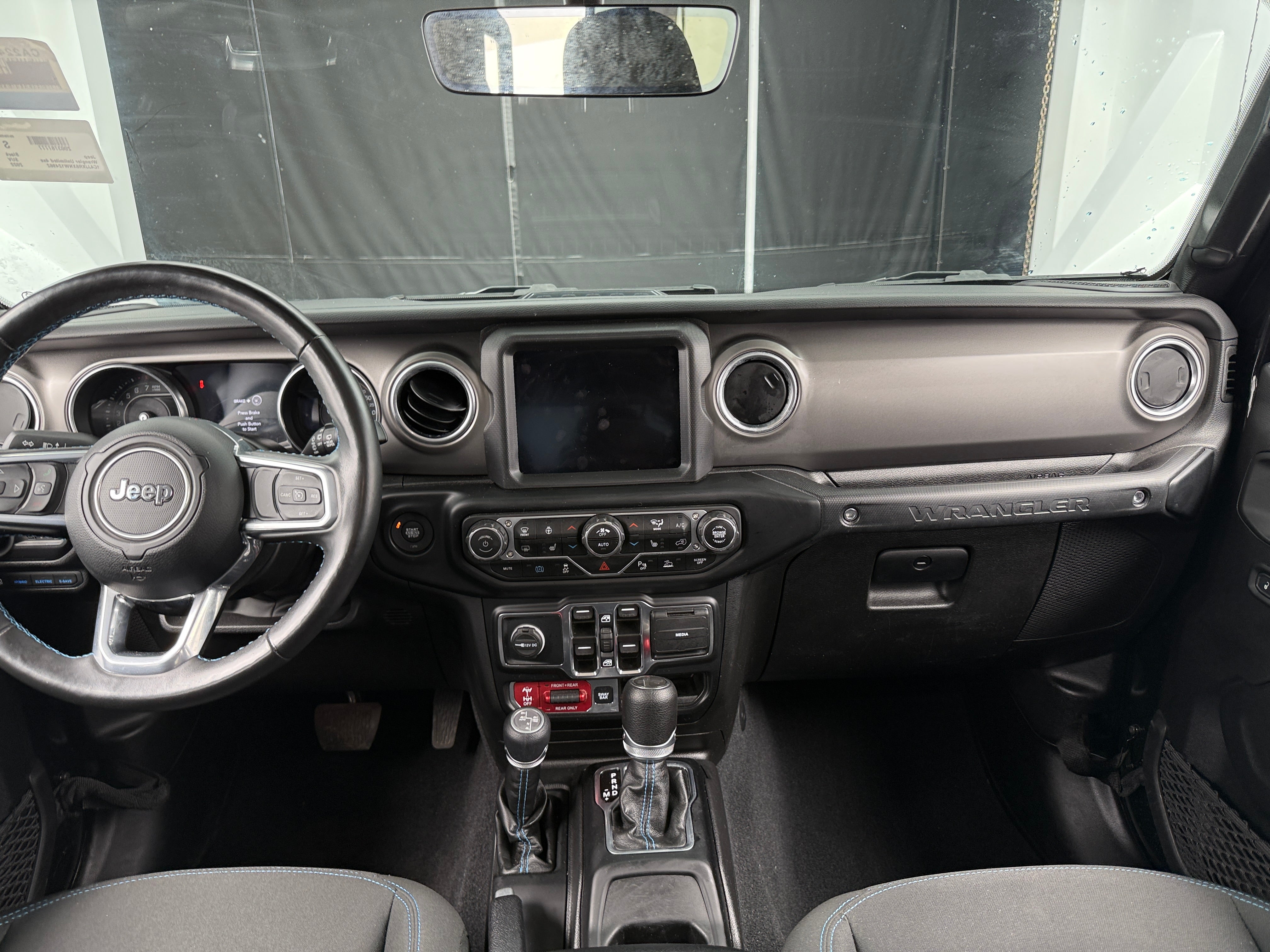 Thumbnail: 2022 Jeep Wrangler - 3