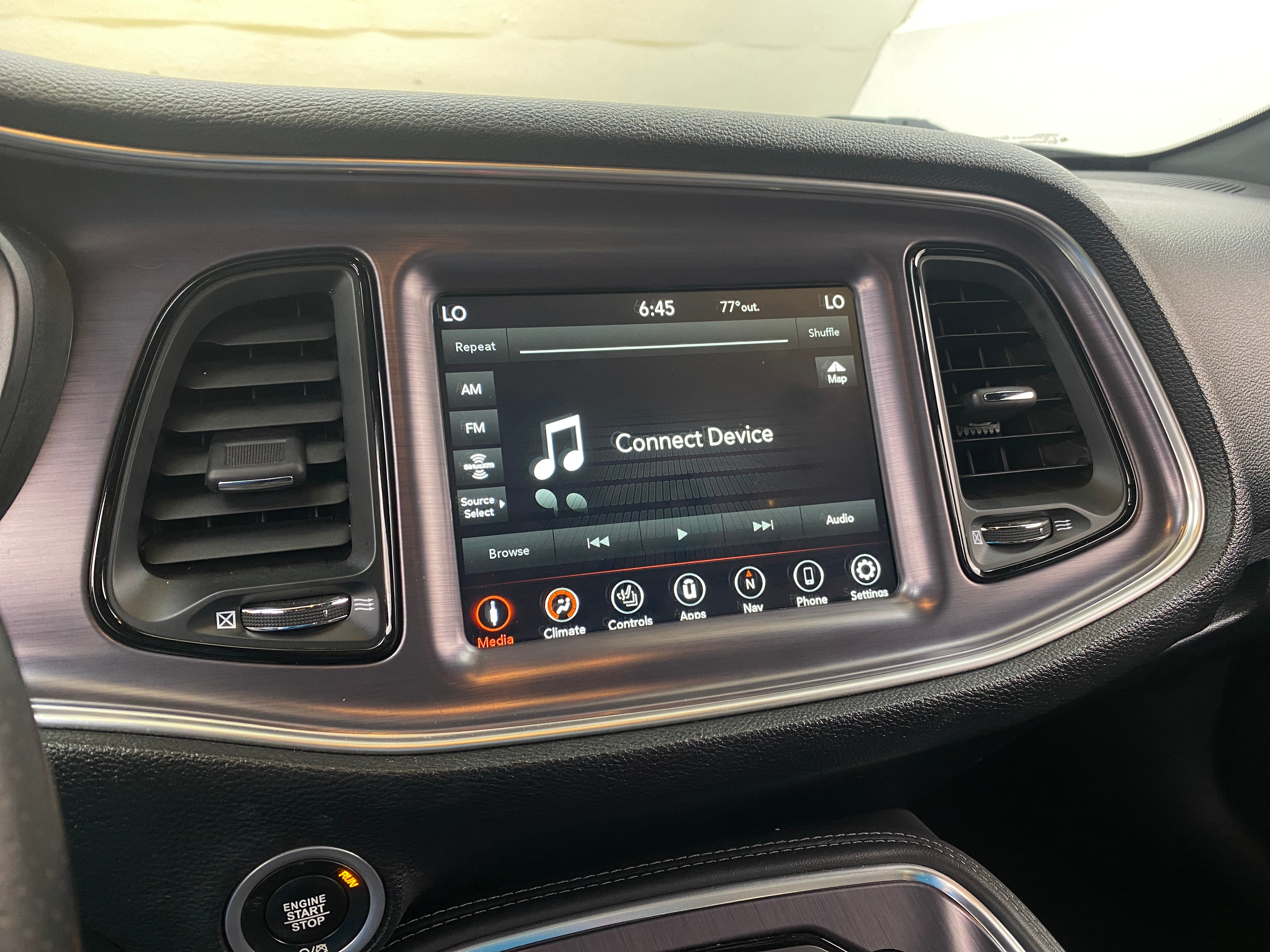 2018 Dodge Challenger SXT 2