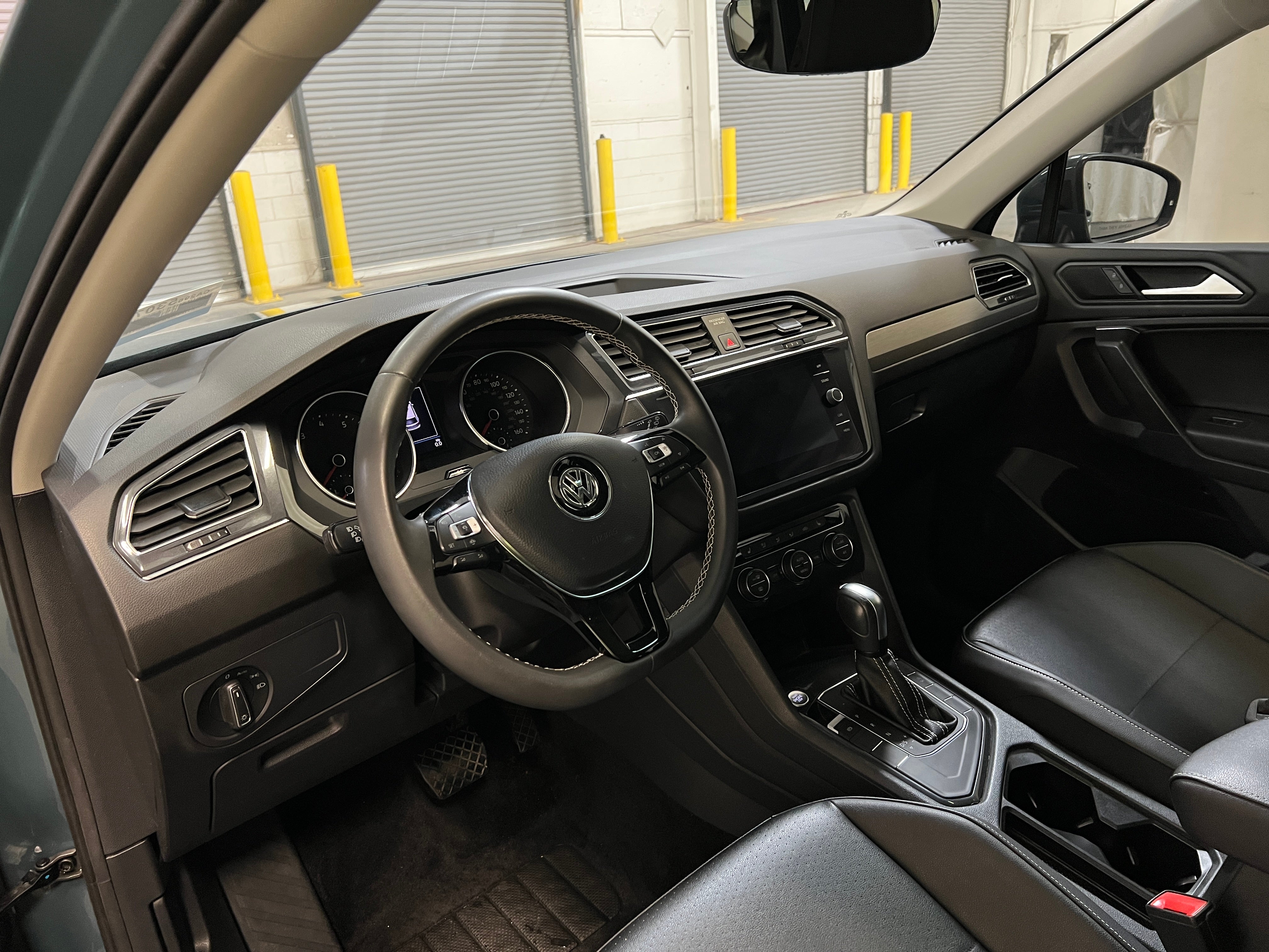 Thumbnail: 2021 Volkswagen Tiguan - 2