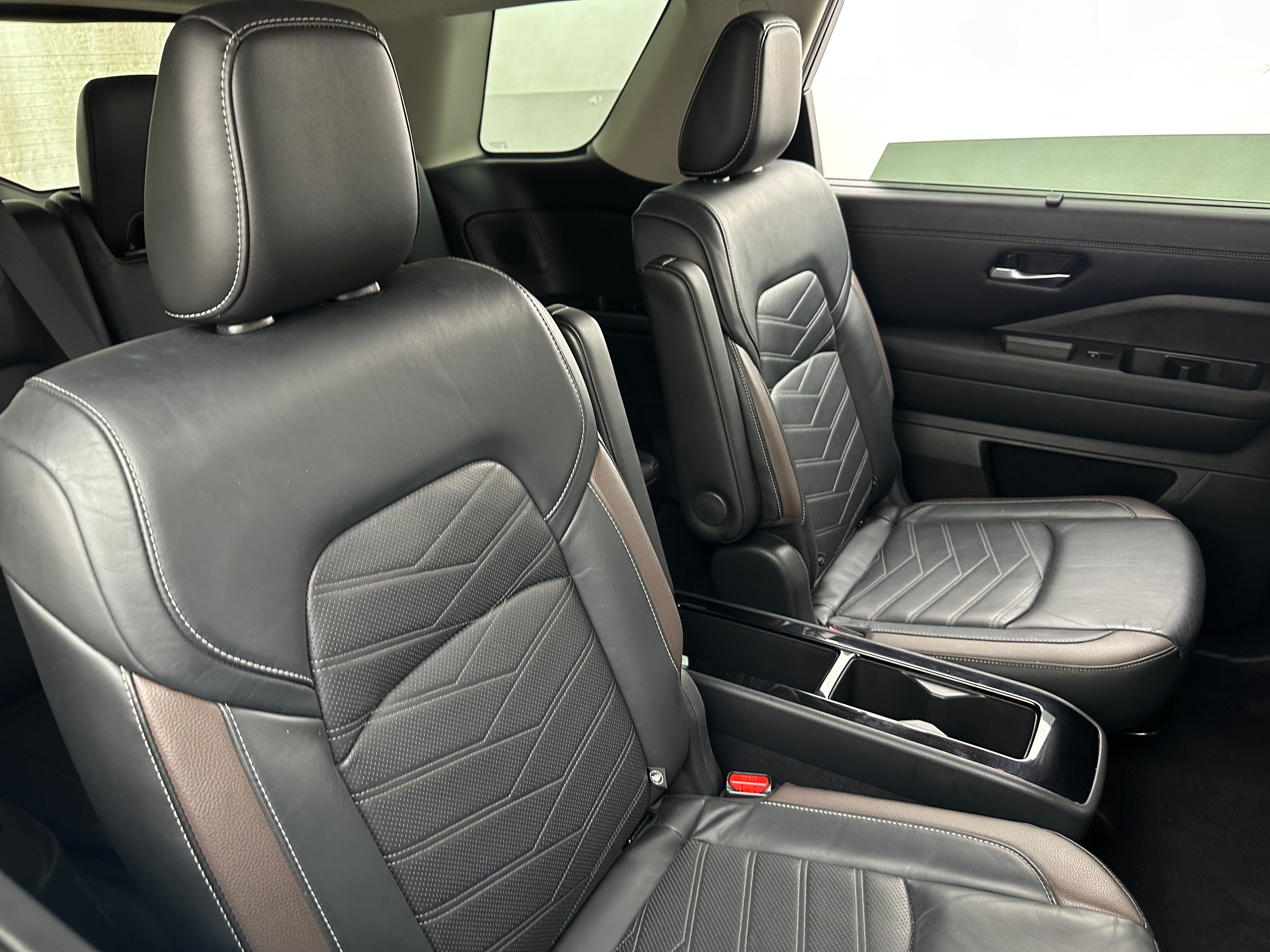 2022 Nissan Pathfinder Platinum 5