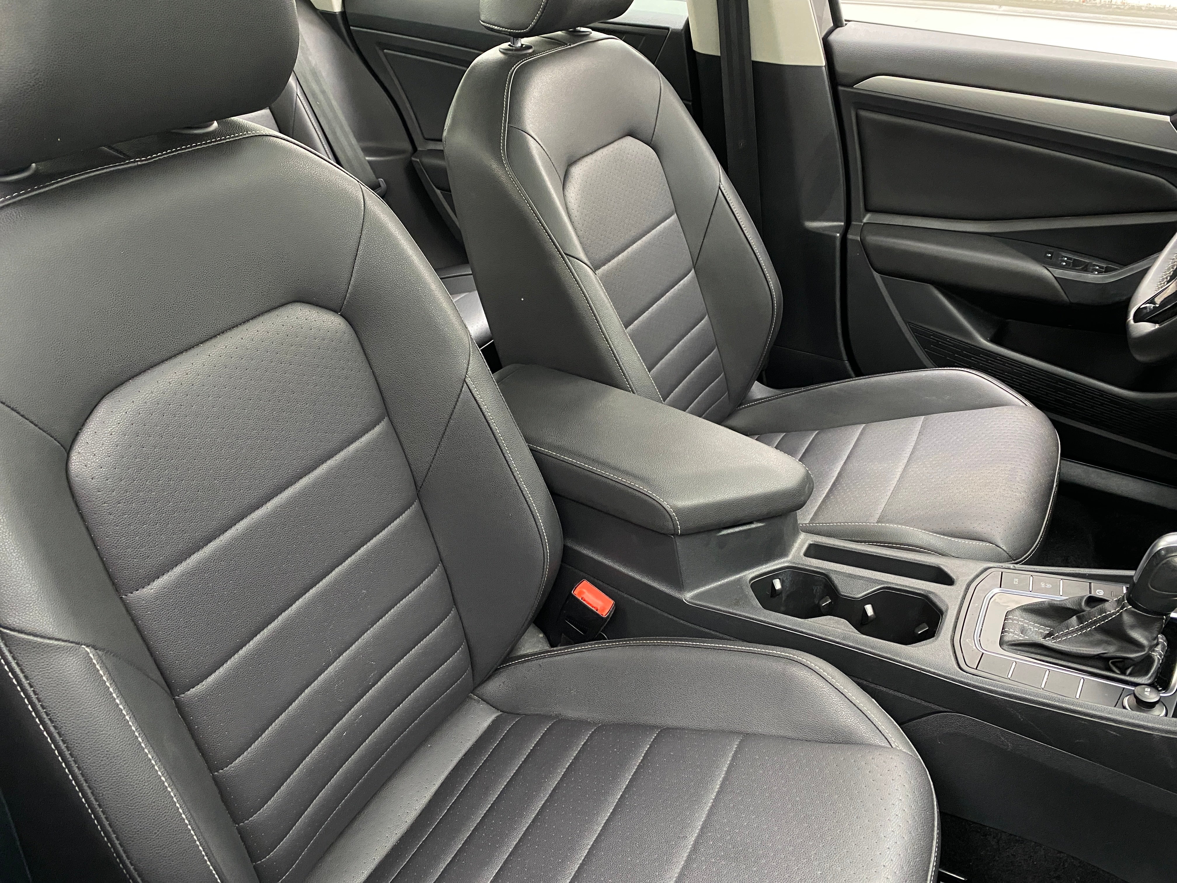 2021 Volkswagen Jetta SE 2
