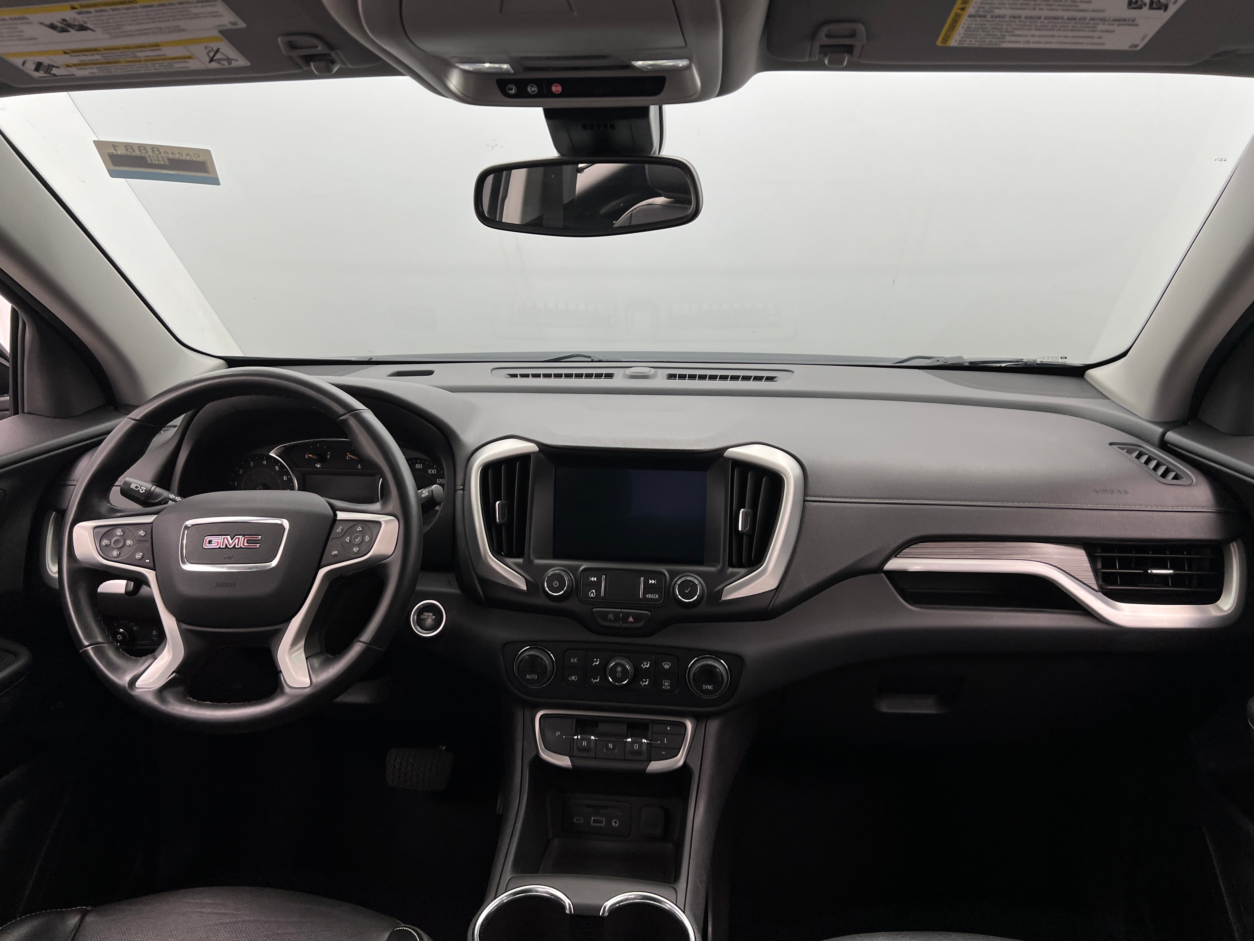 2023 GMC Terrain SLT 2