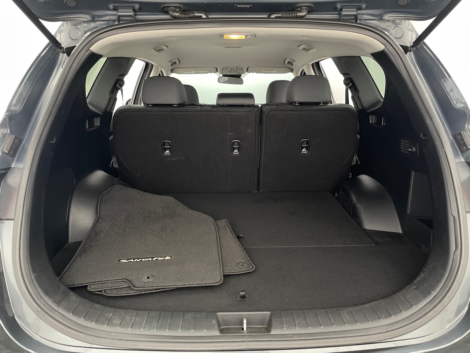 Thumbnail: 2019 Hyundai Santa Fe - 7