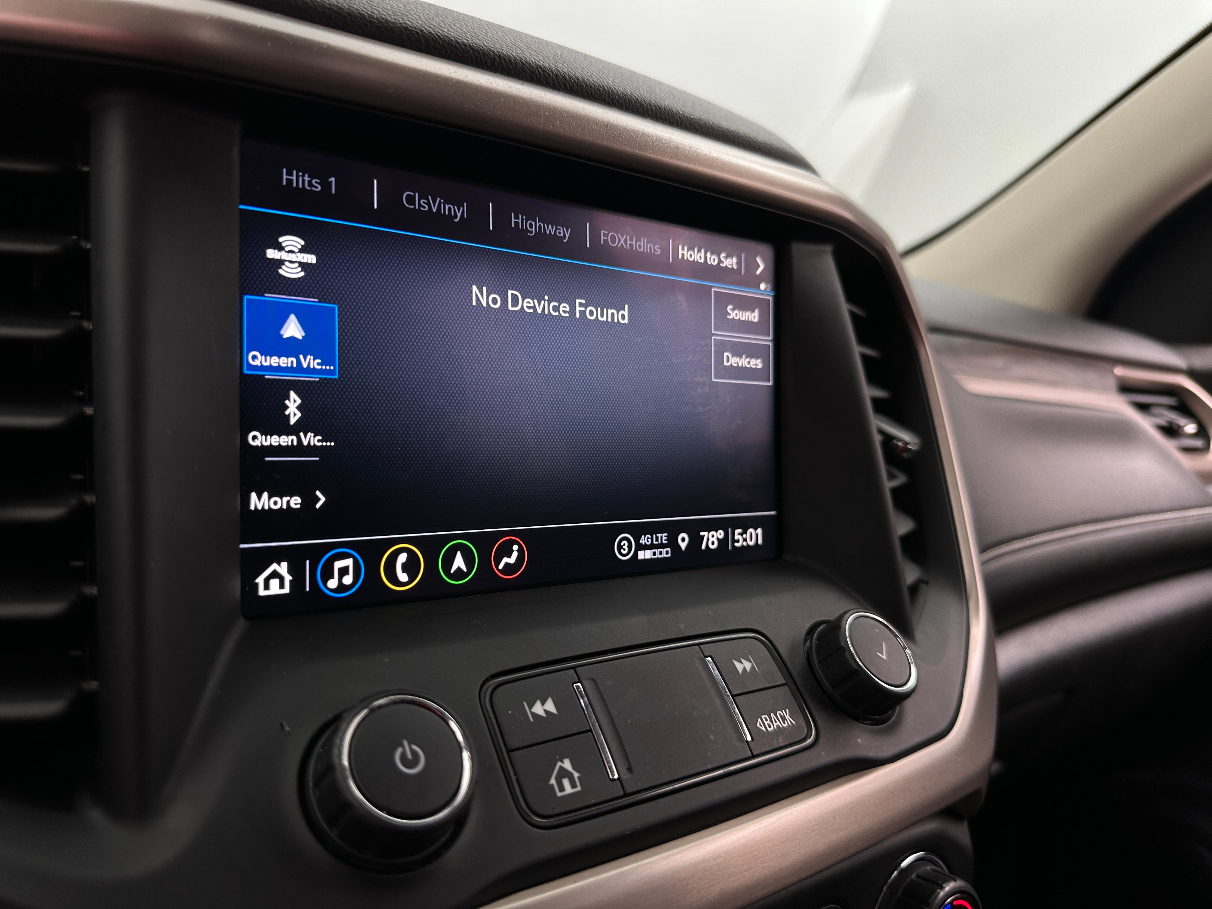 2021 GMC Acadia Denali 3
