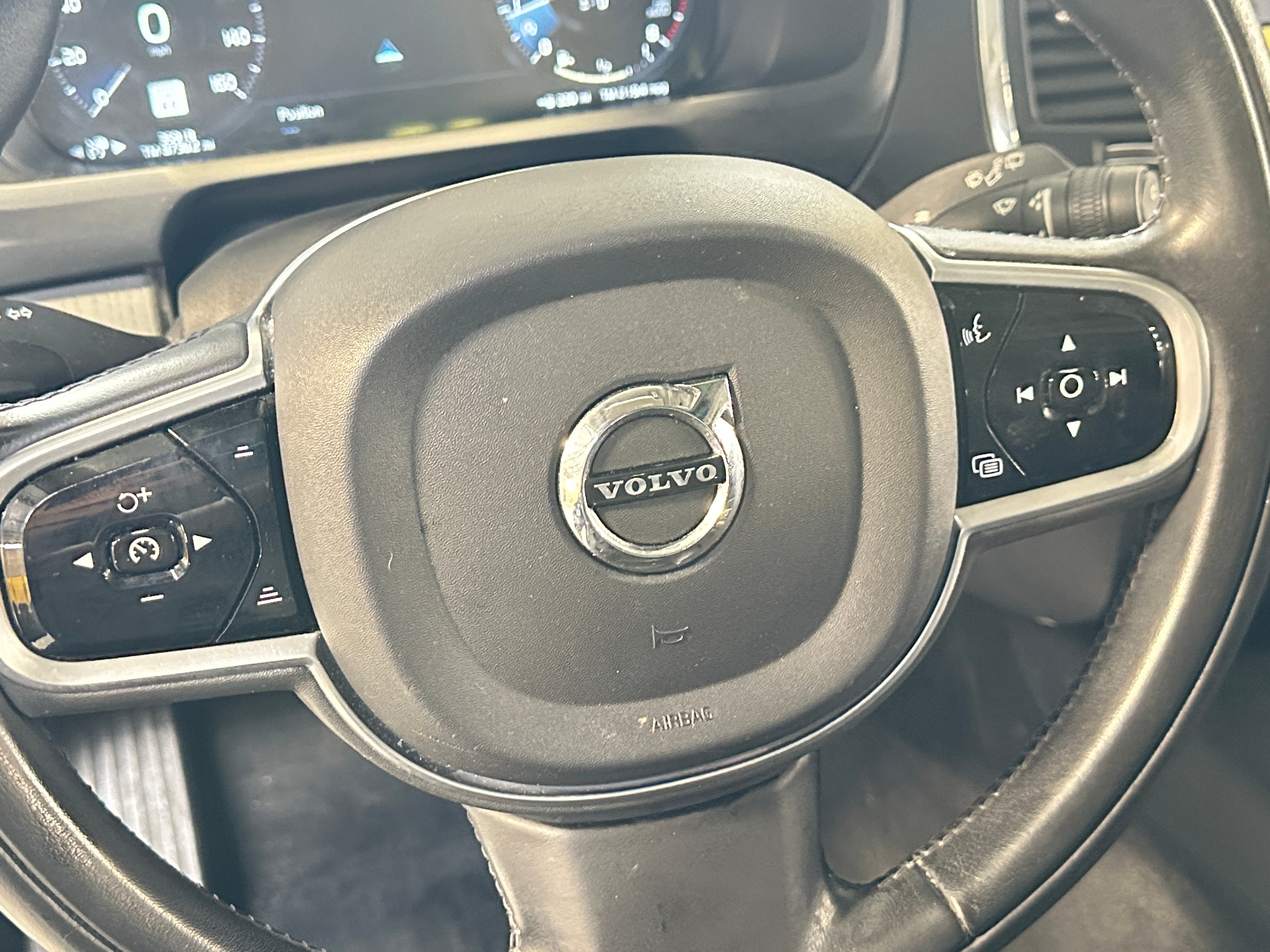 2020 Volvo XC90 T5 Momentum 4