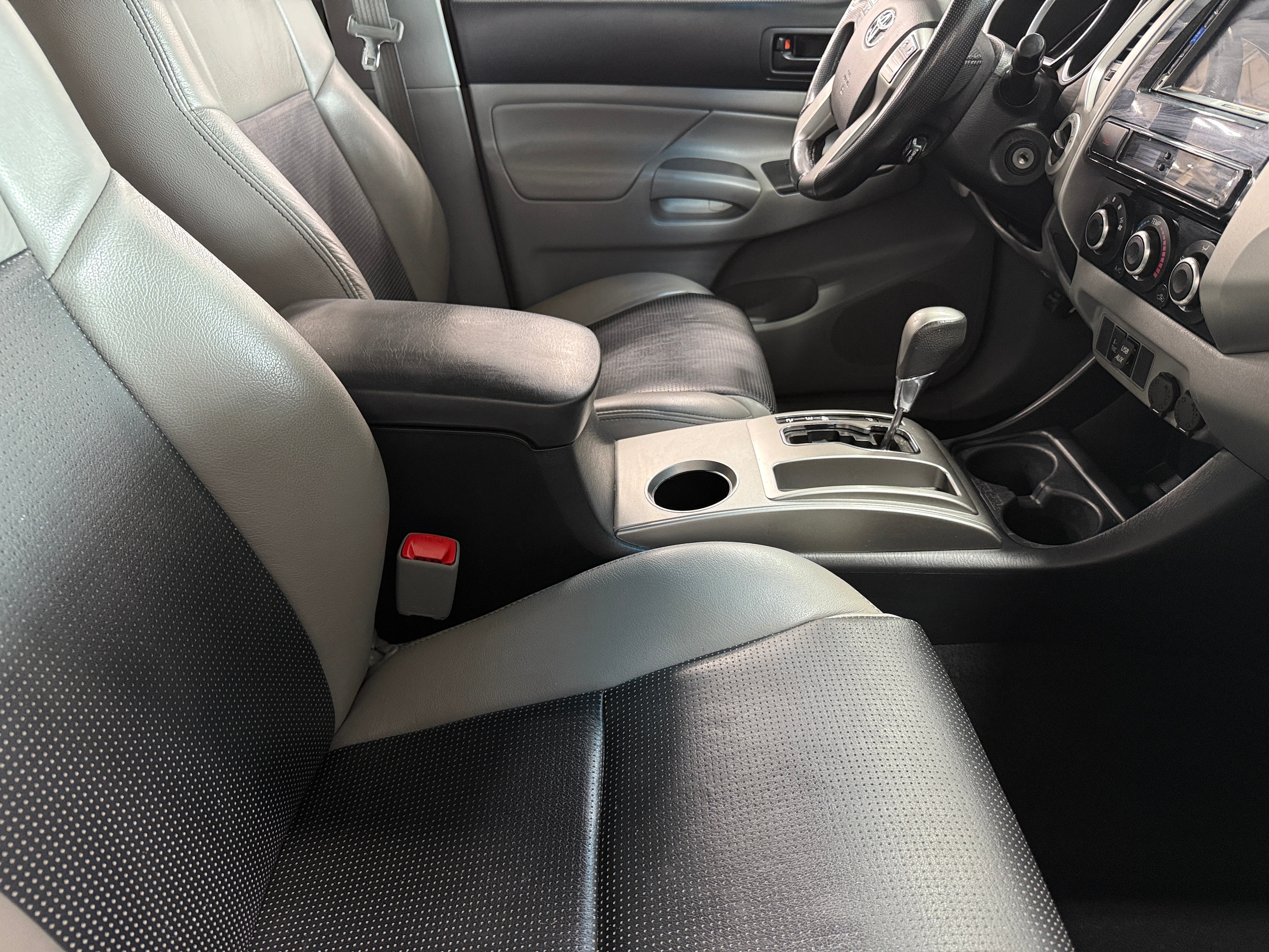 2013 Toyota Tacoma  2