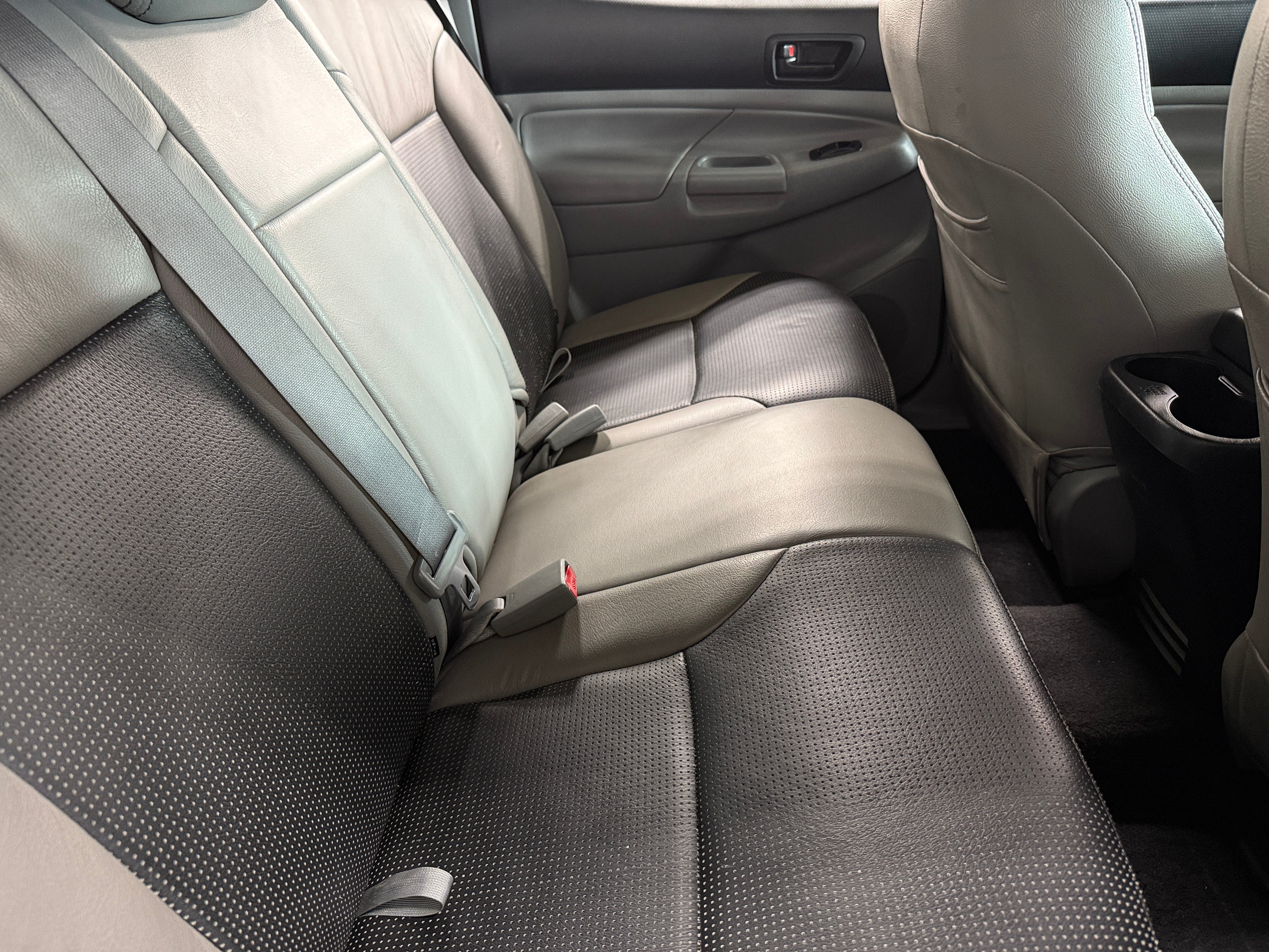 2013 Toyota Tacoma  6