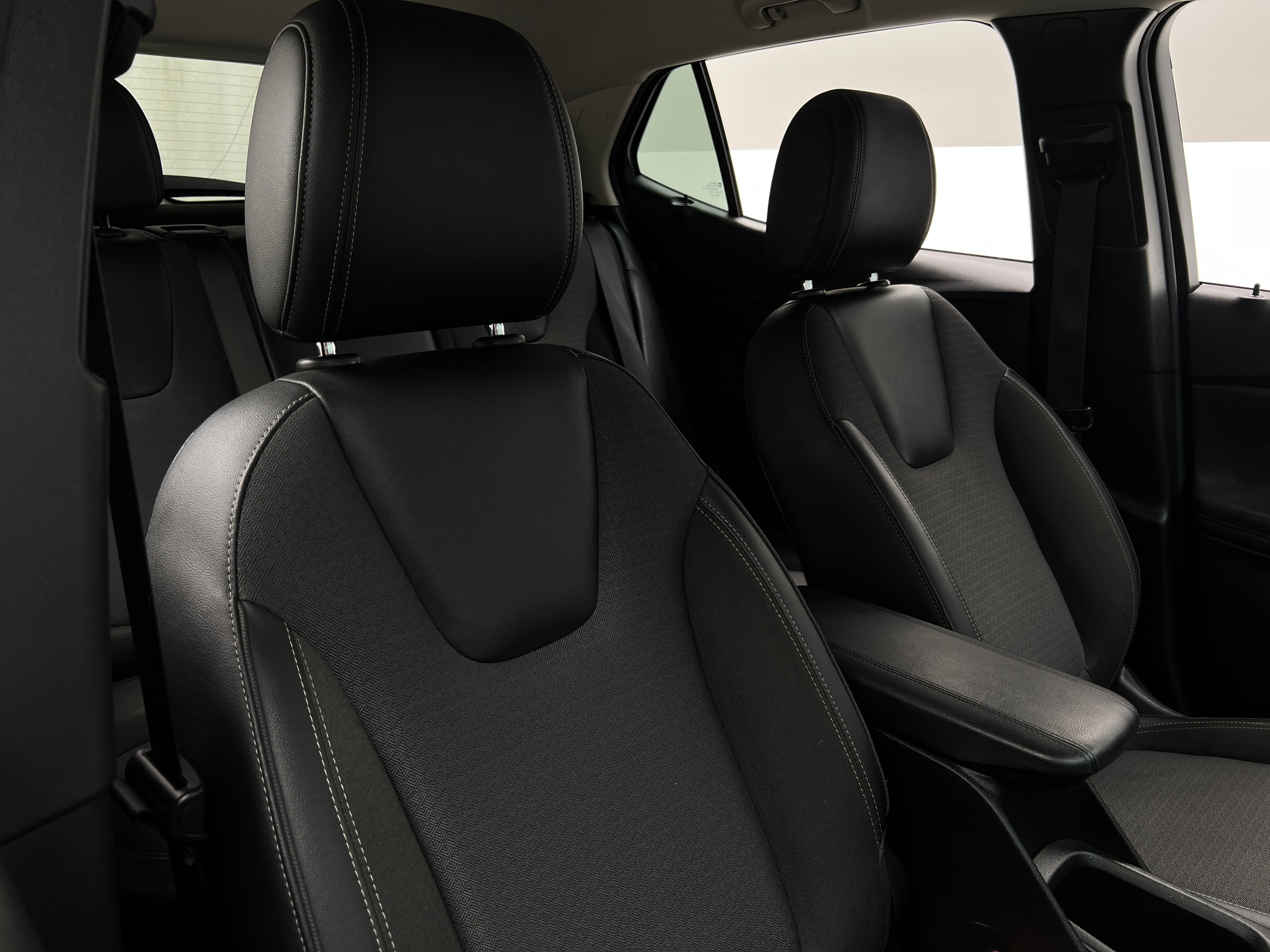 2020 Buick Encore GX Preferred 2